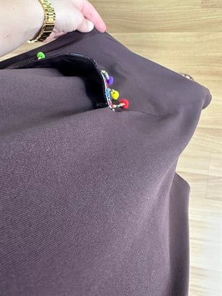 Lara Kahve  Ponpon Cepli Likralı Elbise 