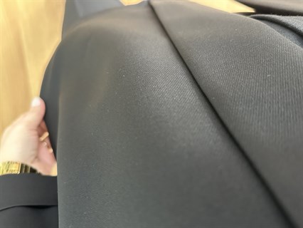 Monica Siyah İthal Krep Kumaş Broşlu Ceket