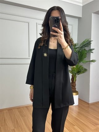 Monica Siyah İthal Krep Kumaş Broşlu Ceket