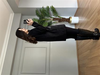 Nira Siyah İthal Fitilli Kadife Ceket