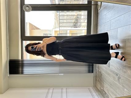 Siyah Orjinal Marka Muadili Askılı Elbise