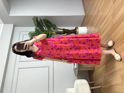 Stella Pembe Desenli V Yaka Viskon Elbise