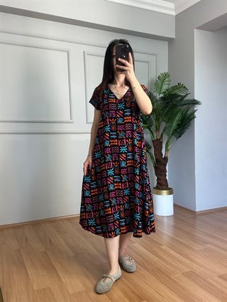 Stella Siyah Geometrik Desen V Yaka Viskon Elbise