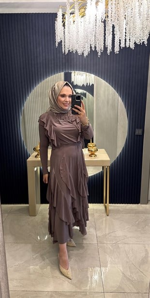 Vizon Etekli Takım Fırfırlı