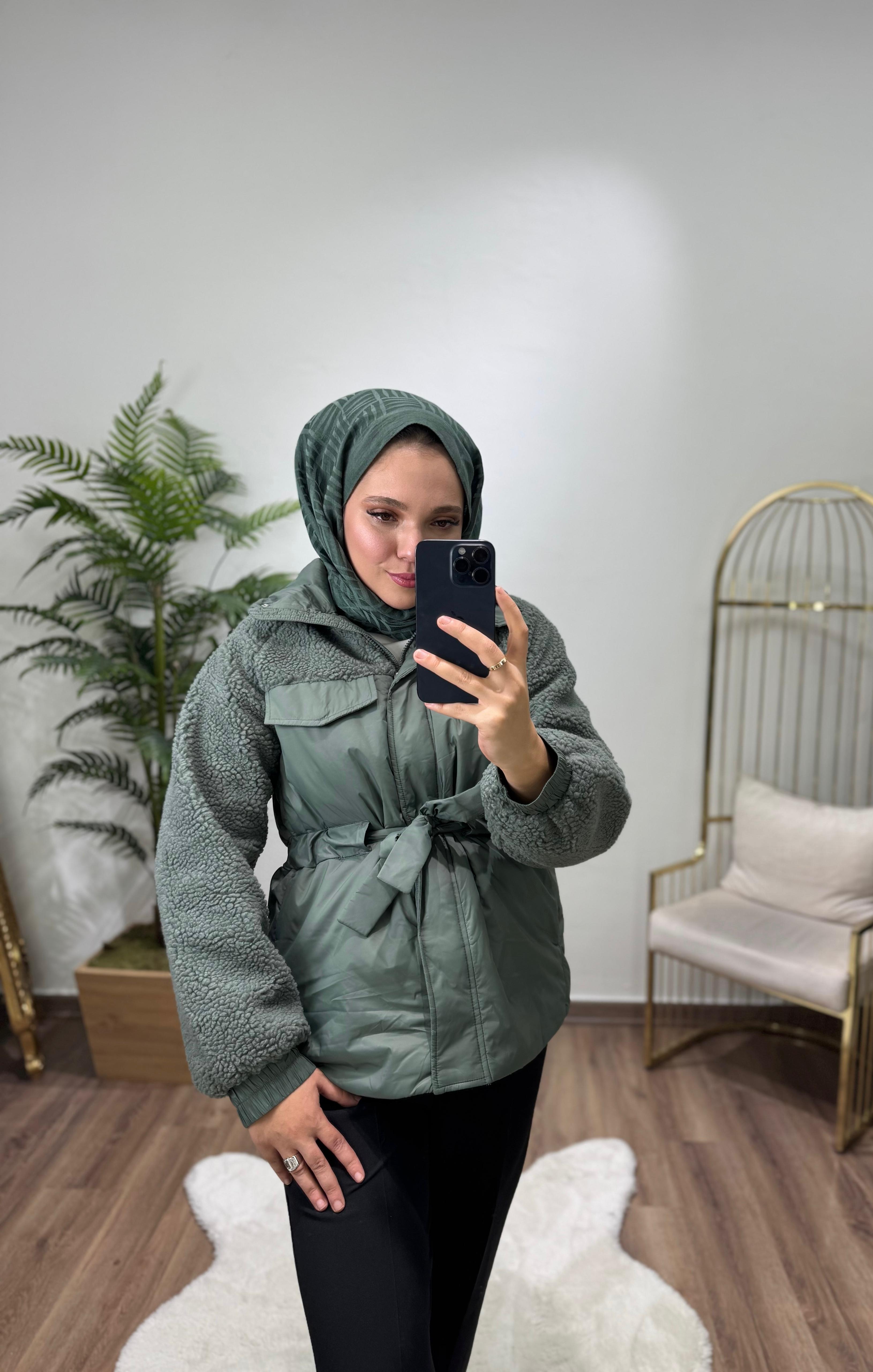 Kuşaklı Şişme Mont Haki