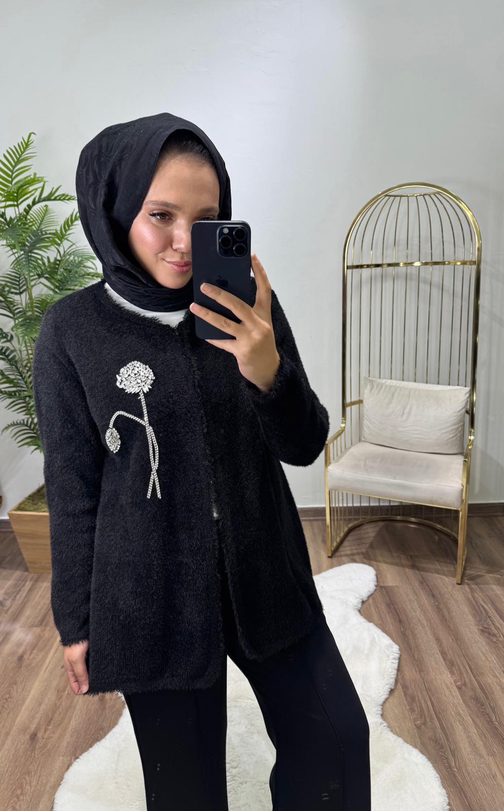 Taş İşlemeli Premium Hırka Siyah