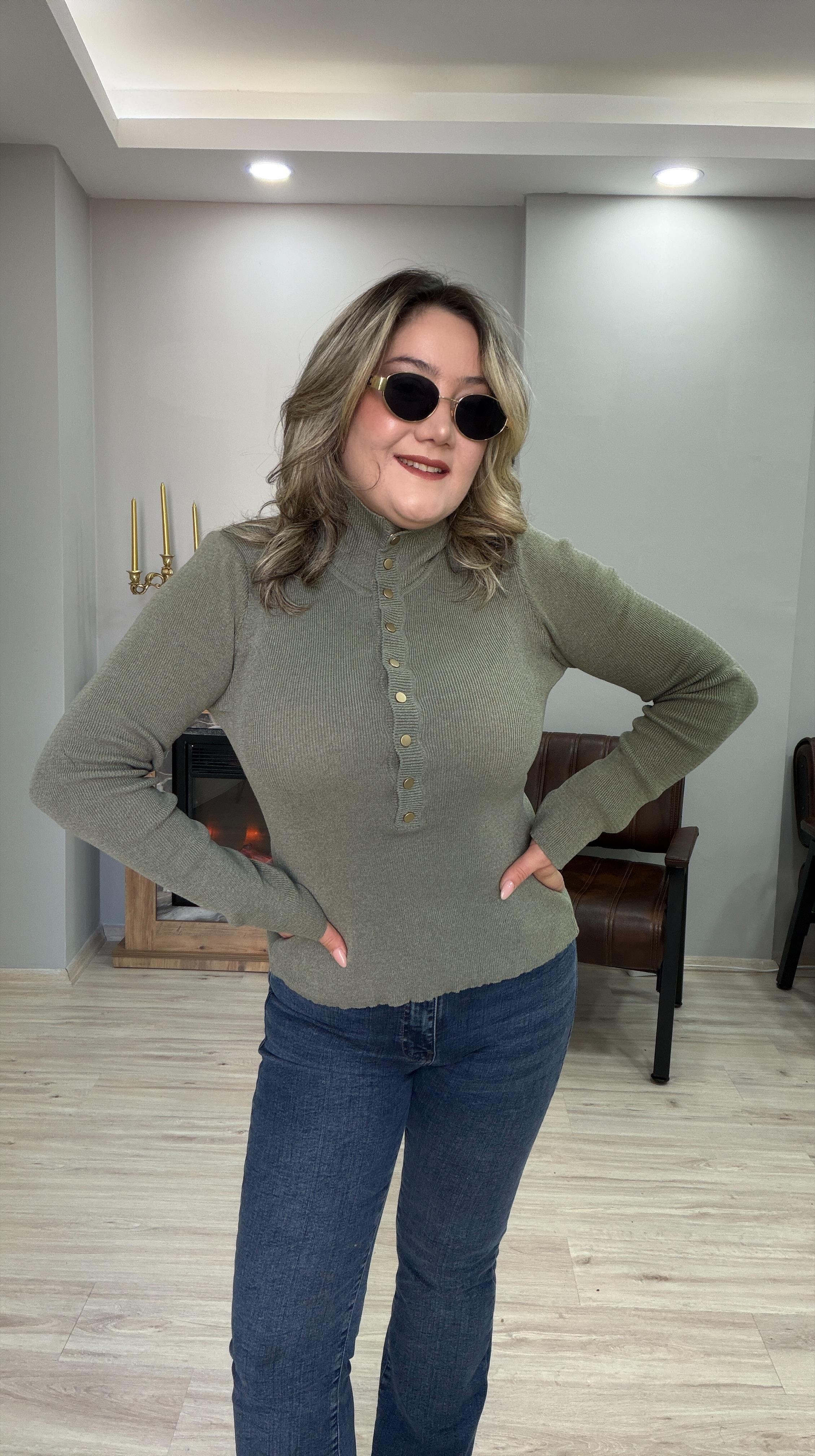 DİK YAKA  ÇITÇIT DETAYLI TRİKO MİNT