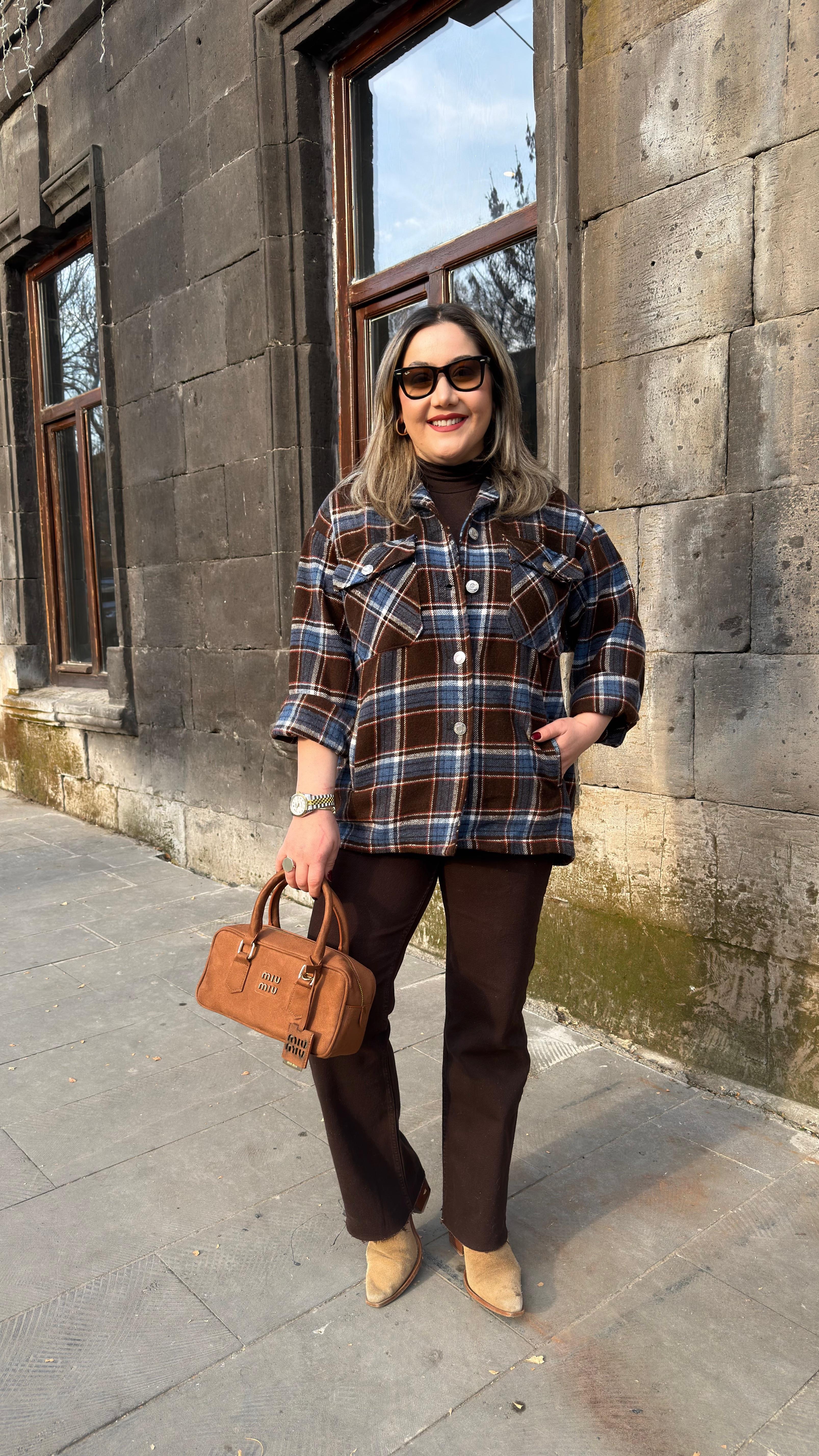 EKOSE DESEN YANDAN CEPLİ CEKET KAHVE