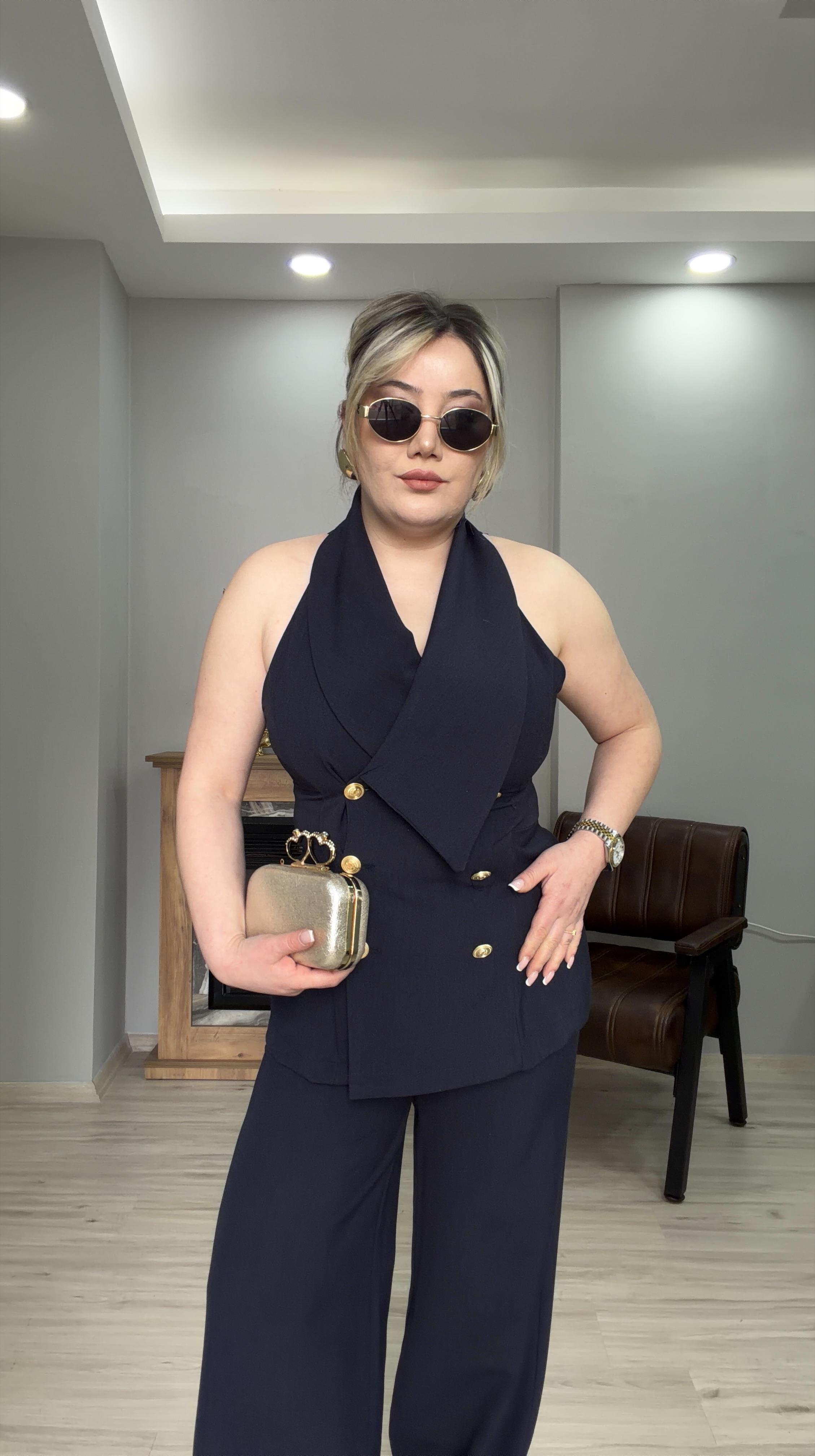 GOLD DÜĞMELİ YELEKLİ TAKIM LACİVERT