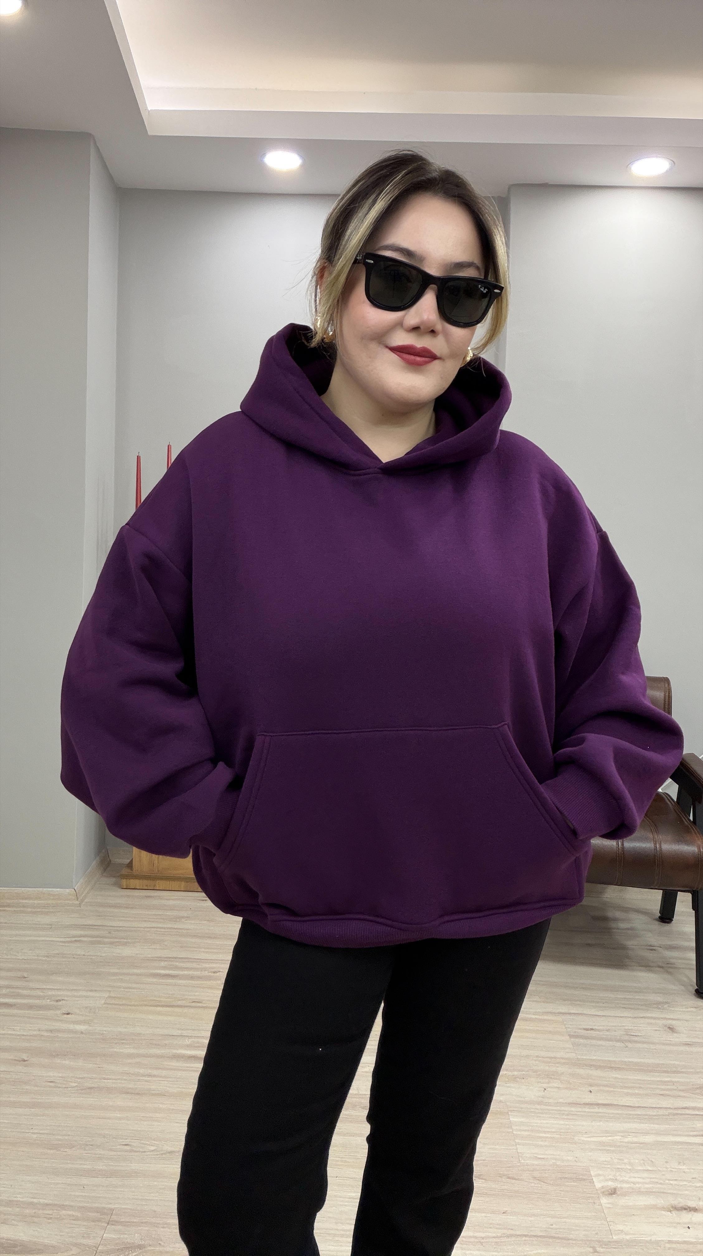 KAPÜŞONLI İÇİ ŞARDONLU SWEATSHİRT MÜRDÜM