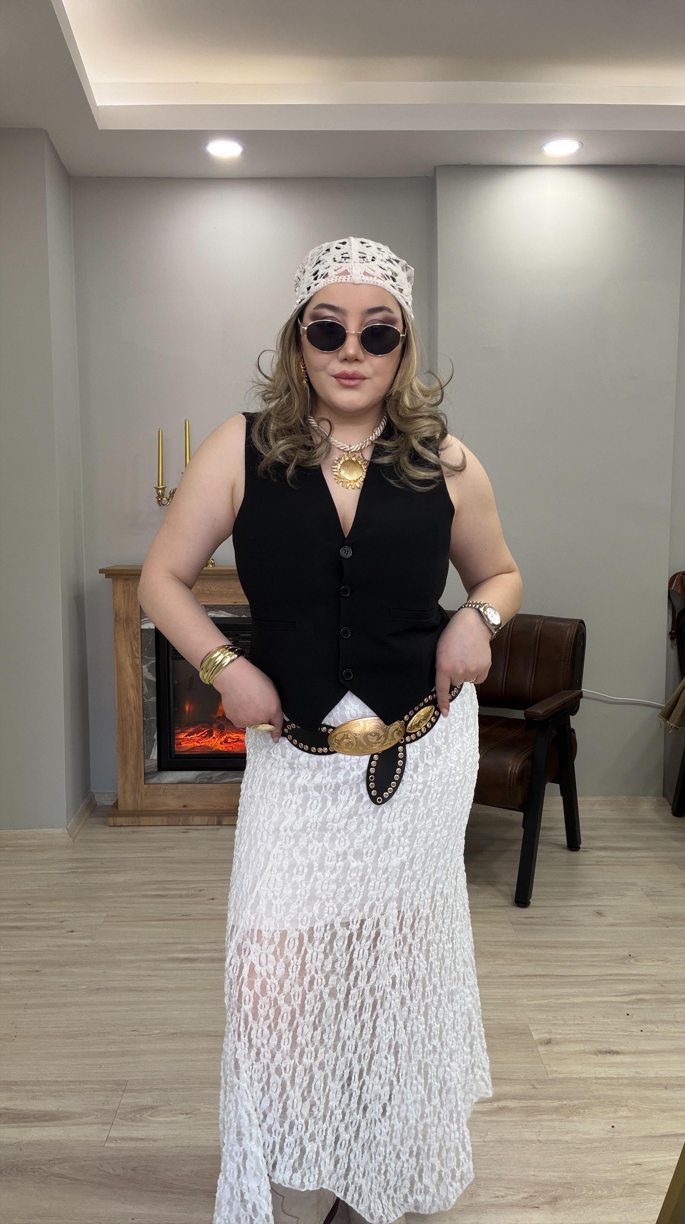 KEMER DETAYLI CEPKEN YELEK SİYAH