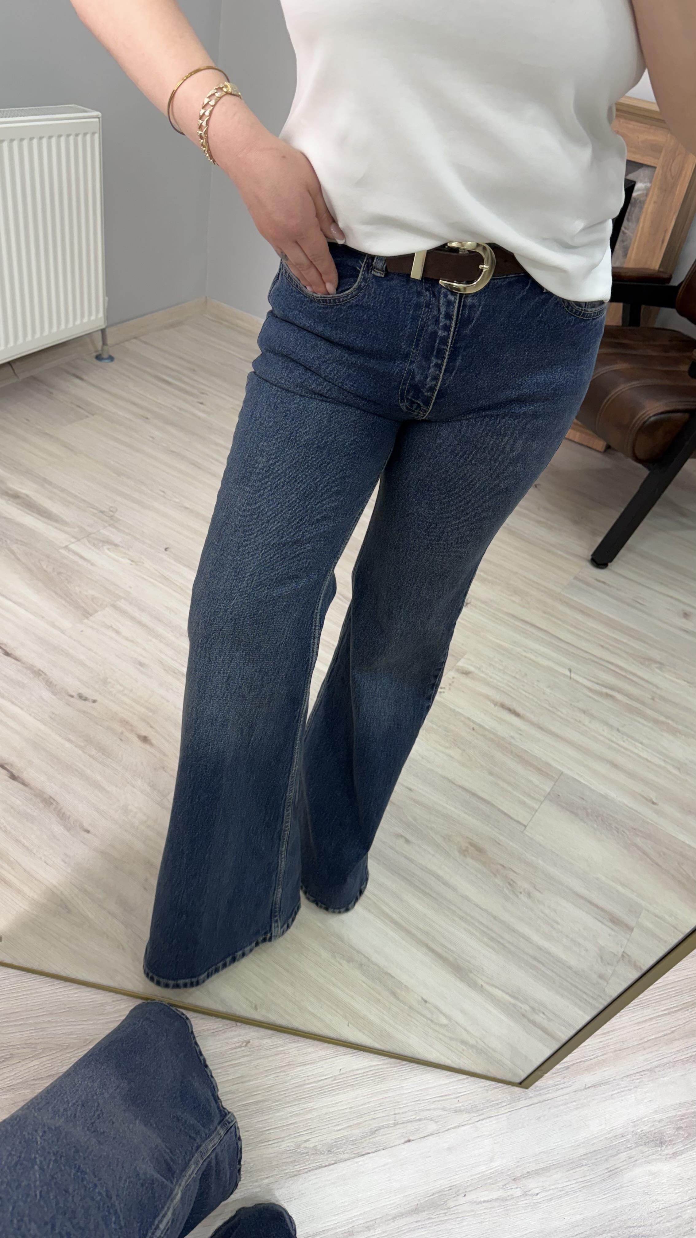 KEMERLİ YÜKSEK BEL LİKRALI JEAN 