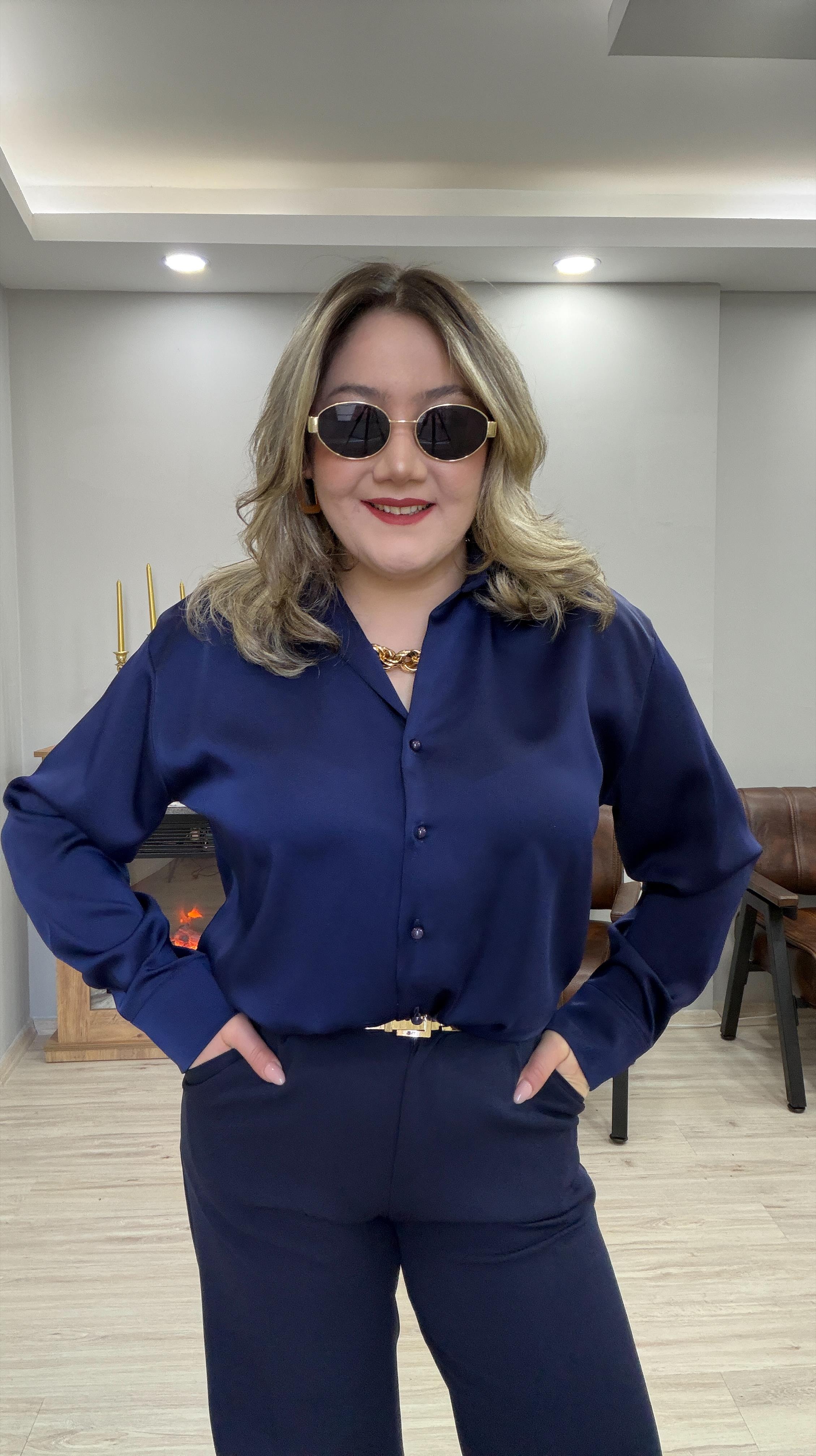 KLASİK SATEN GÖMLEK LACİVERT