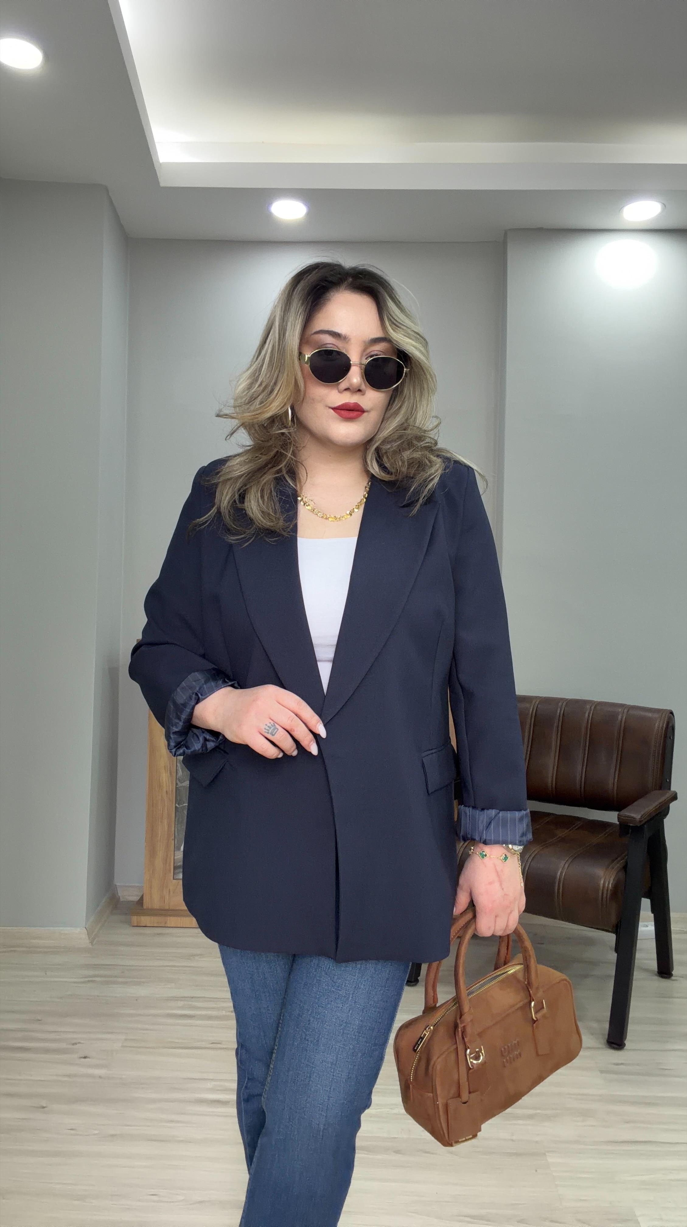 KOL KATMALI ÇİZGİLİ ASTARLI BLAZER CEKET LACİVERT