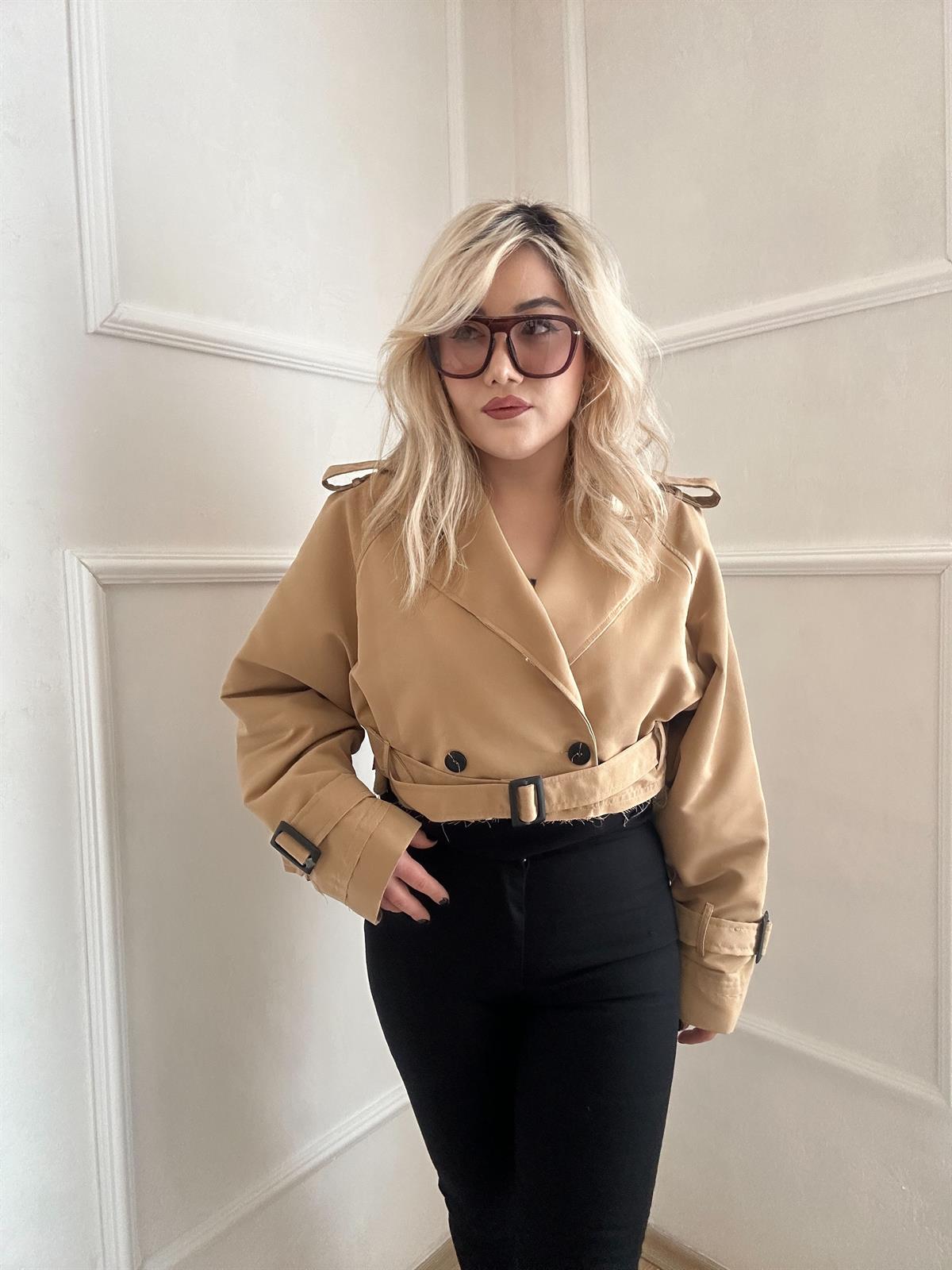Oversize kısa trenç