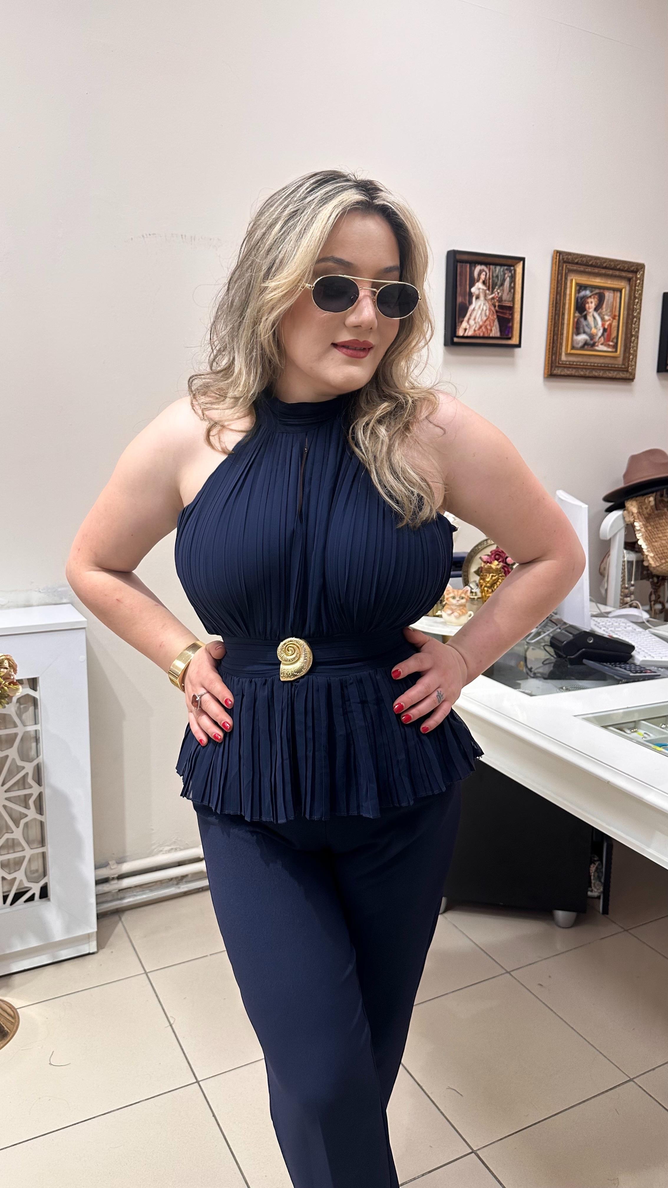 PİLİSELİ ŞİFON GOLD TOKALI BLUZ LACİVERT