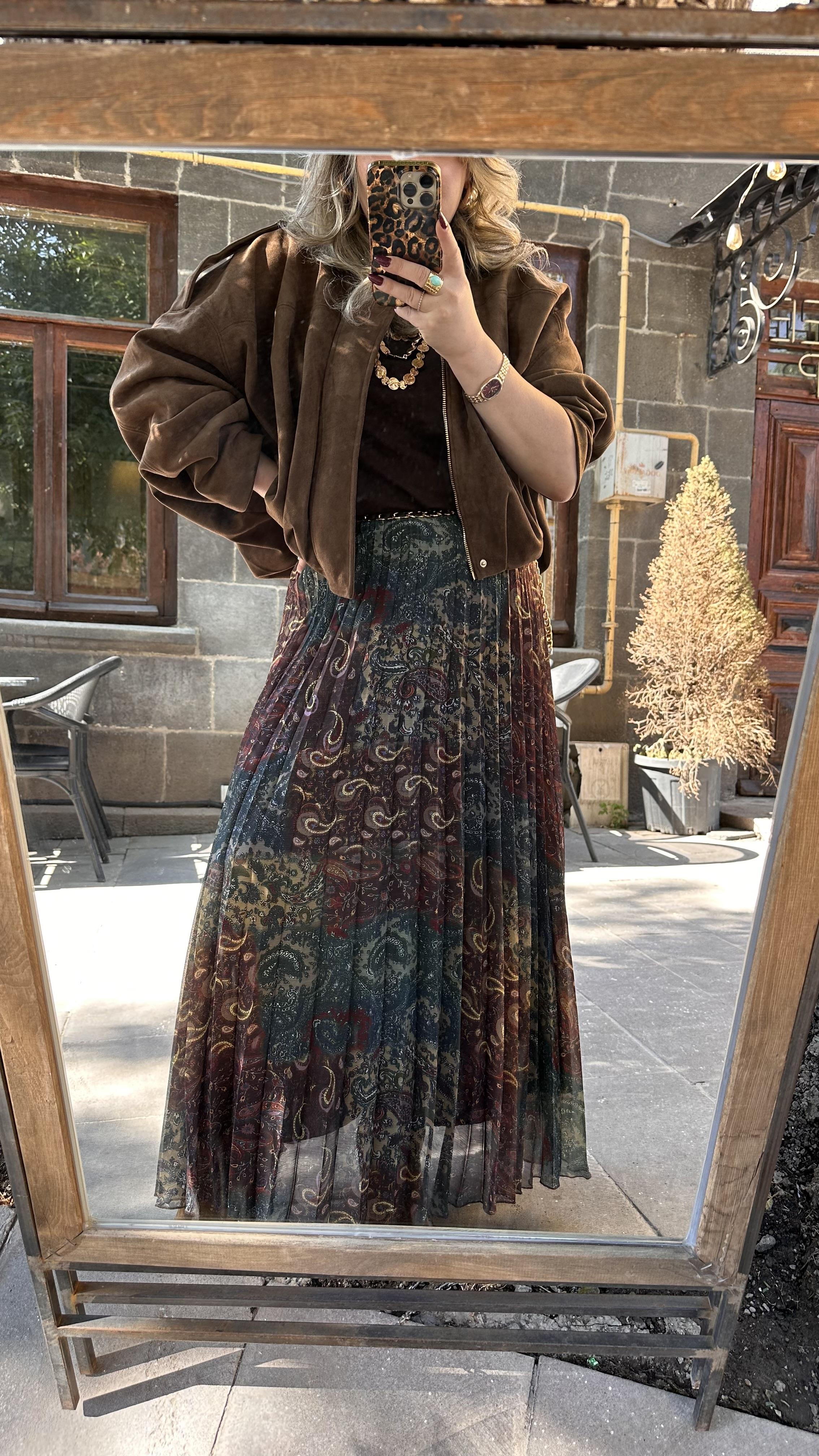 ŞAL DESENLİ PİLİSELİ ŞİFON ZİNCİR KEMERLİ ETEK