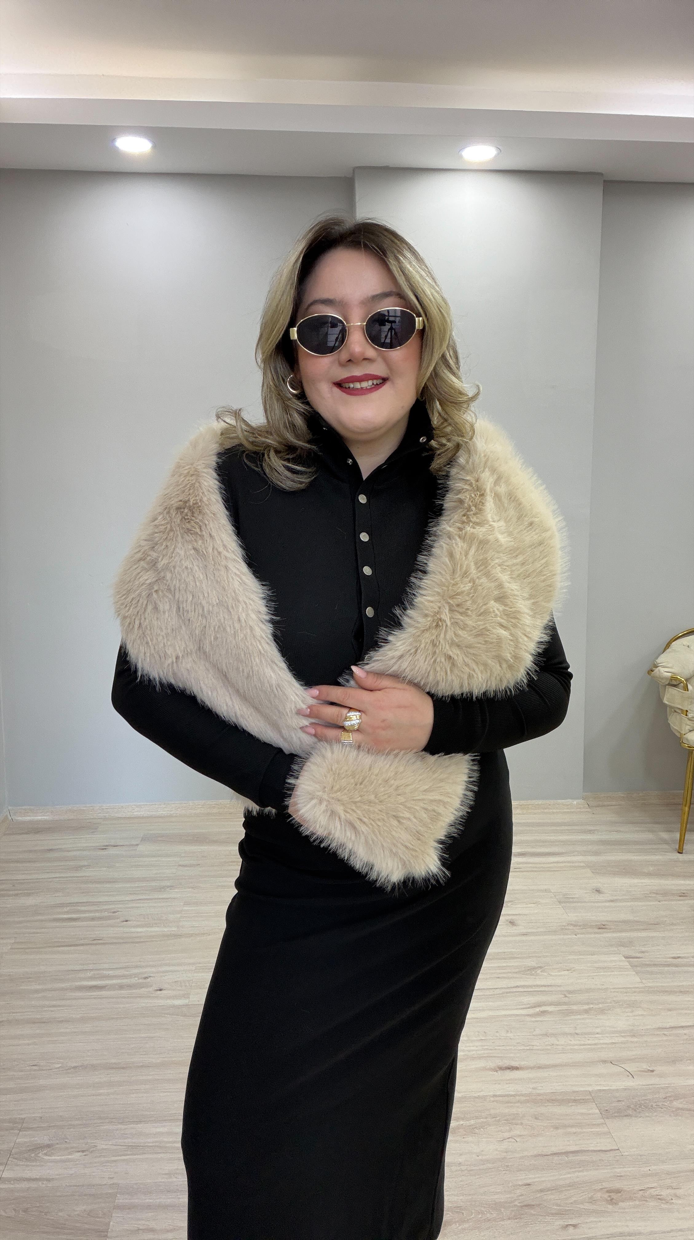 SUNİ KÜRK OTRİŞ ATKI TAŞ