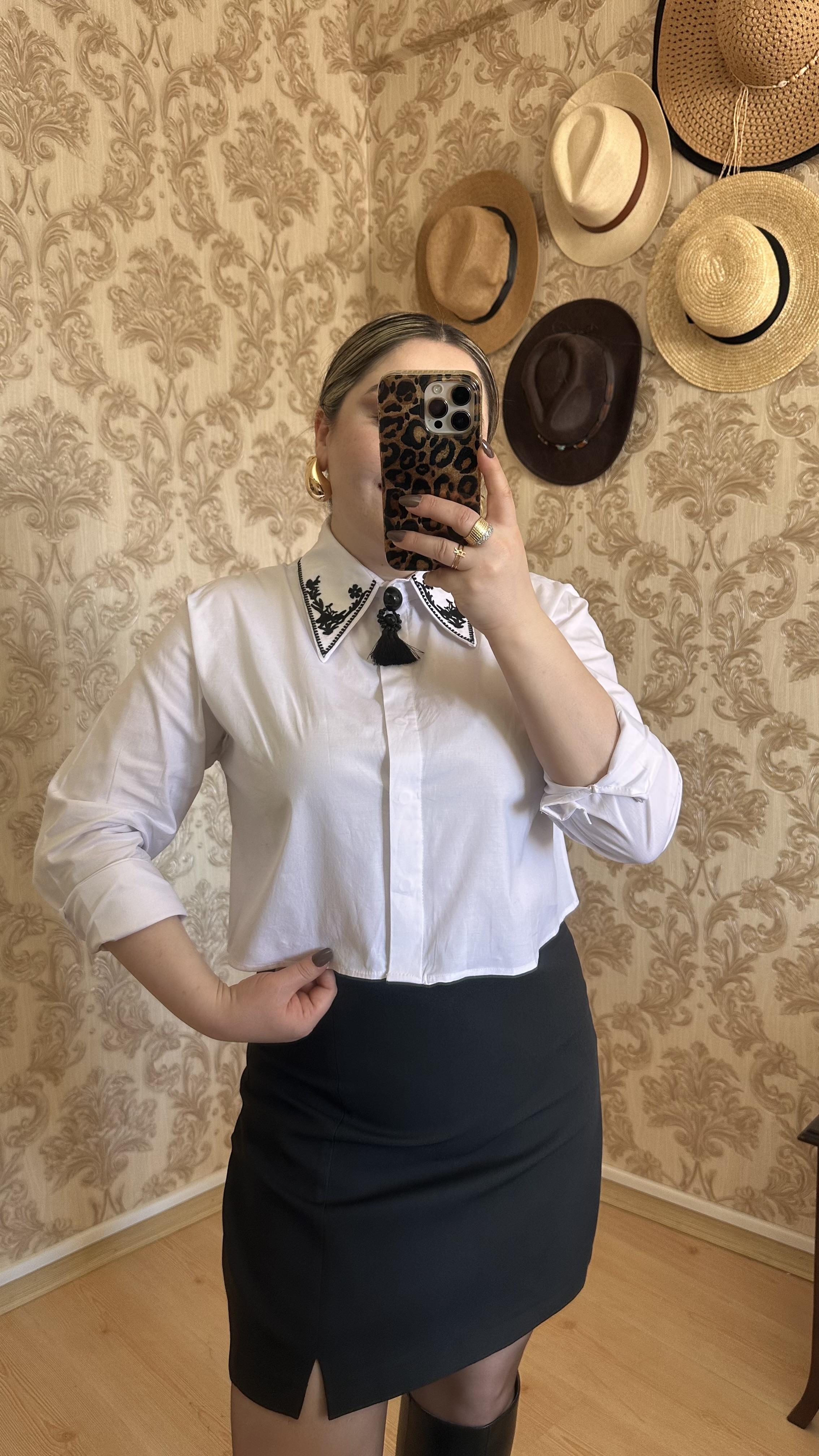 YAKA NAKIŞLI CROP GÖMLEK BEYAZ