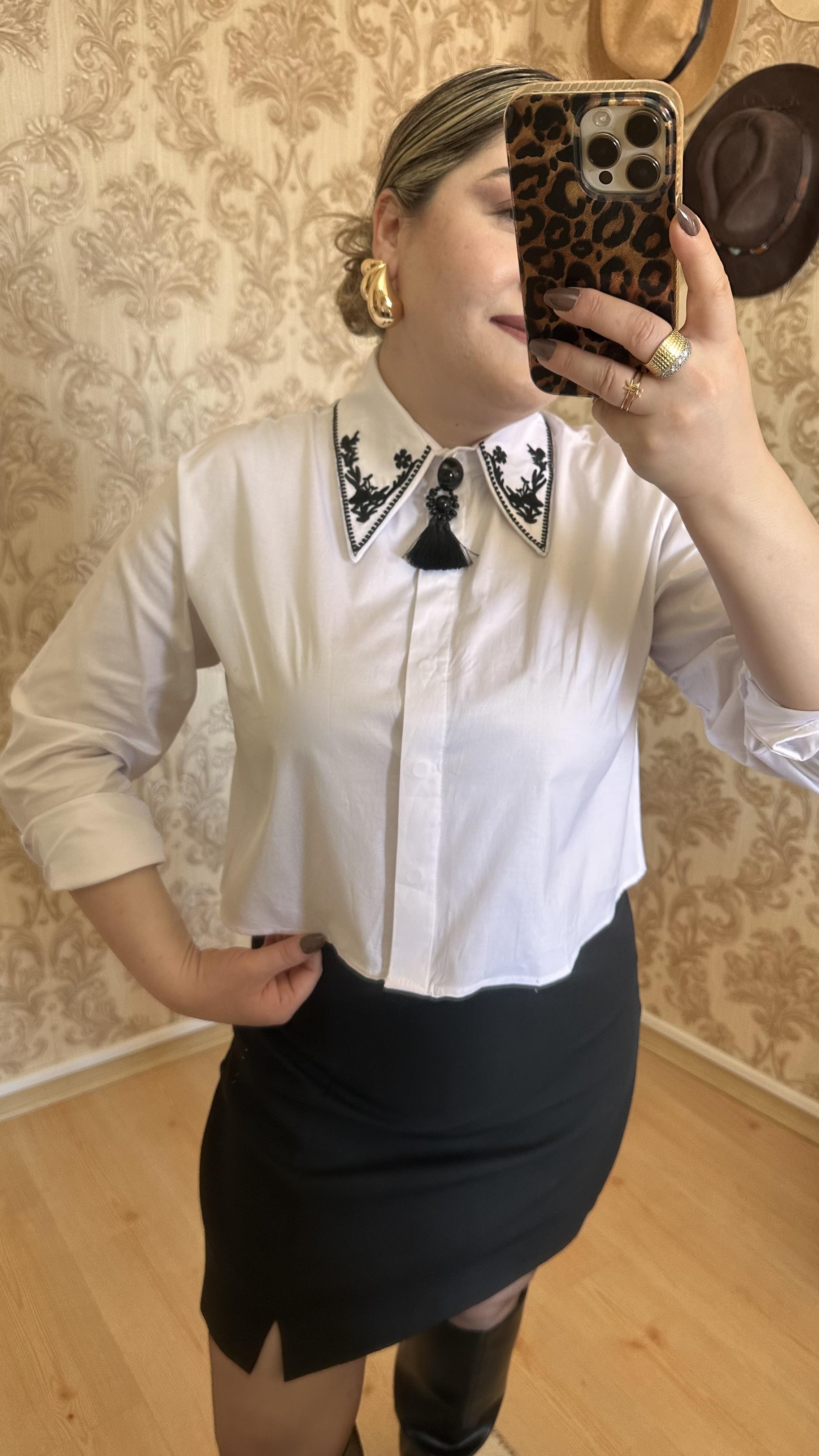 YAKA NAKIŞLI CROP GÖMLEK BEYAZ