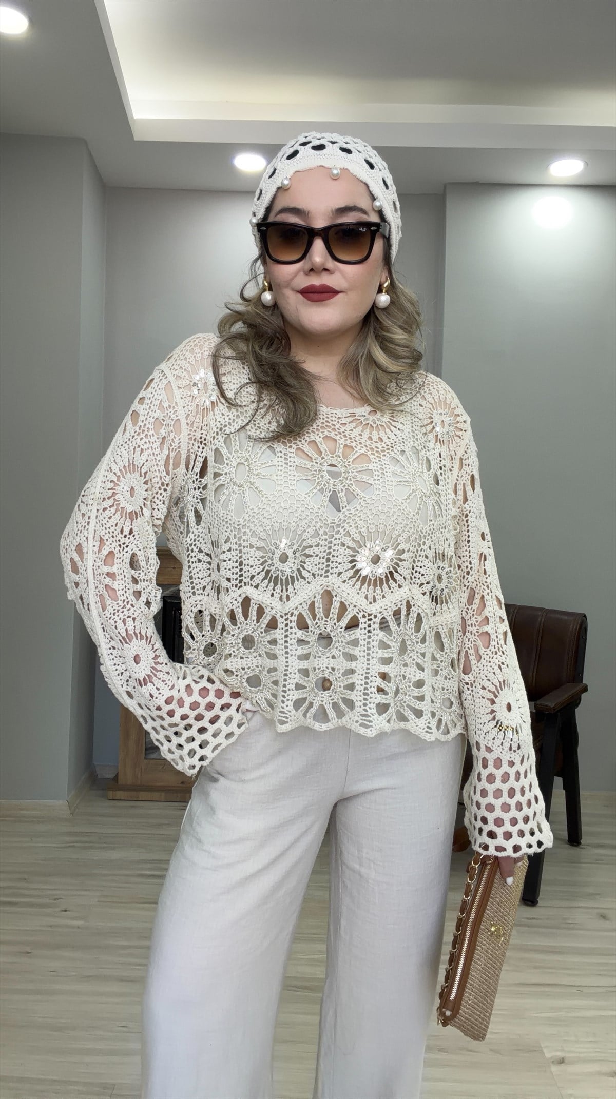 AJURLU DANTEL TRİKO BLUZ 