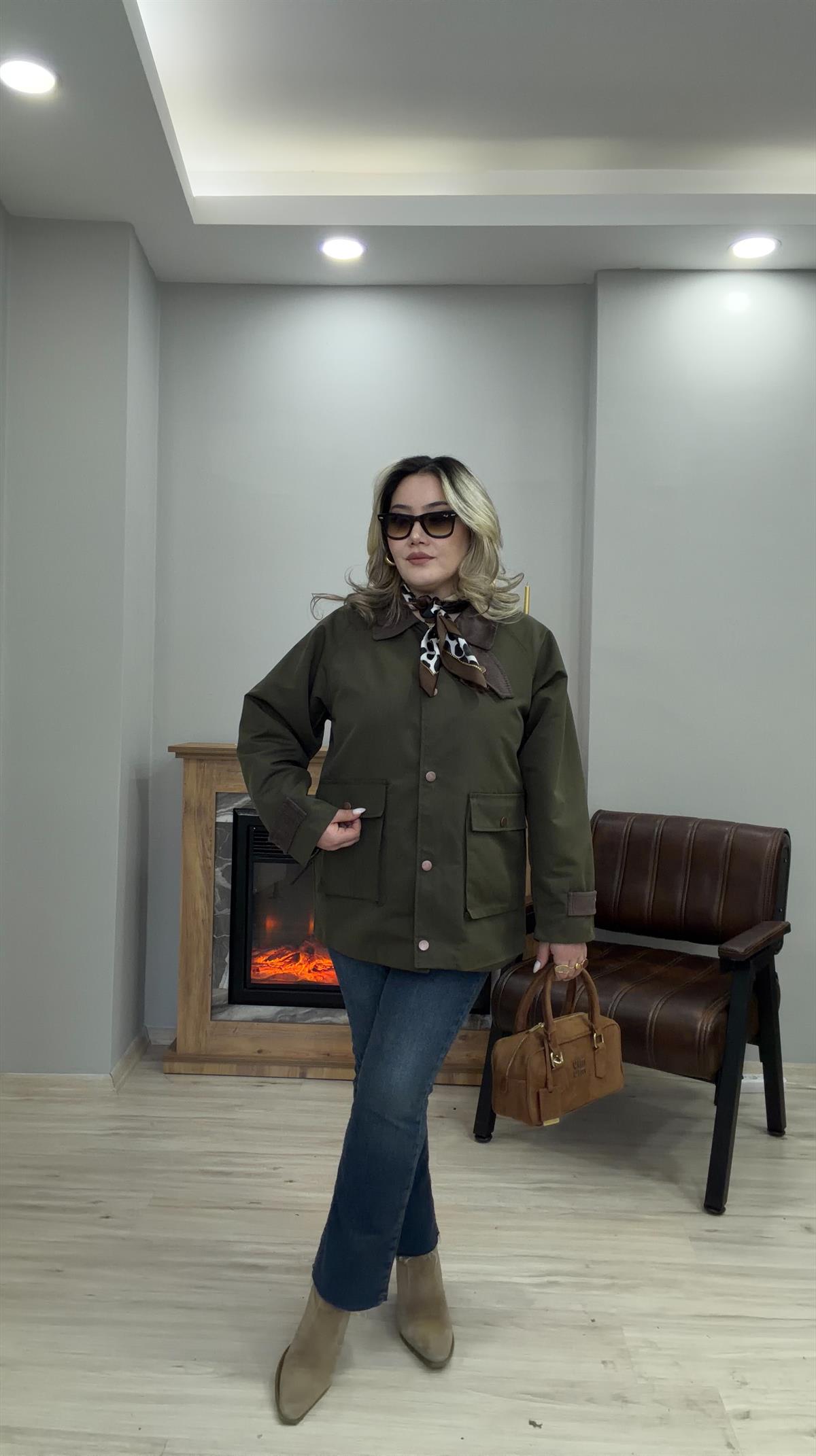 ASTARLI KAHVE DETAYLI HAKİ MEVSİMLİK CEKET