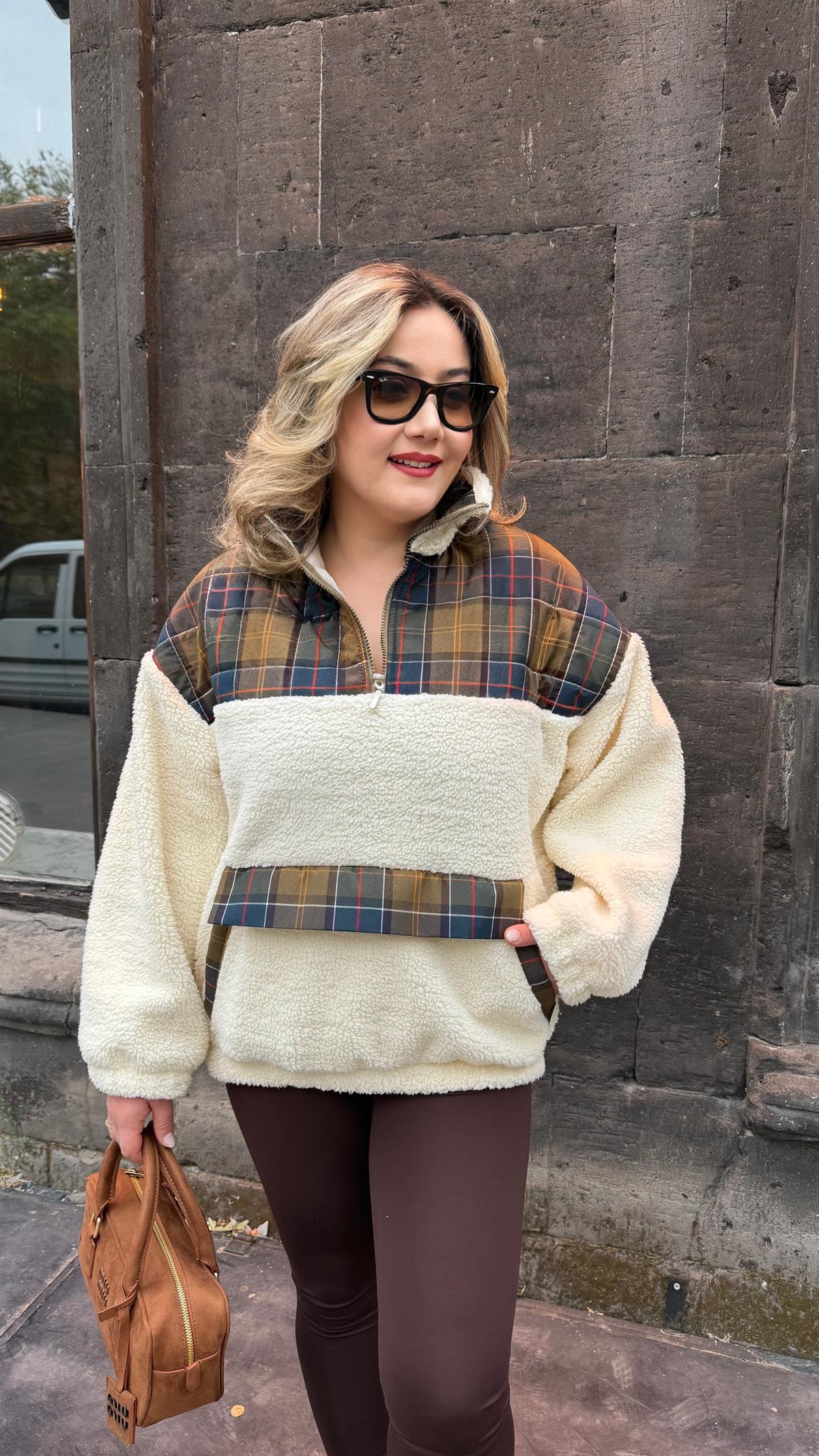 BAKLAVA DESEN PELUŞ SWEAT HAKİ