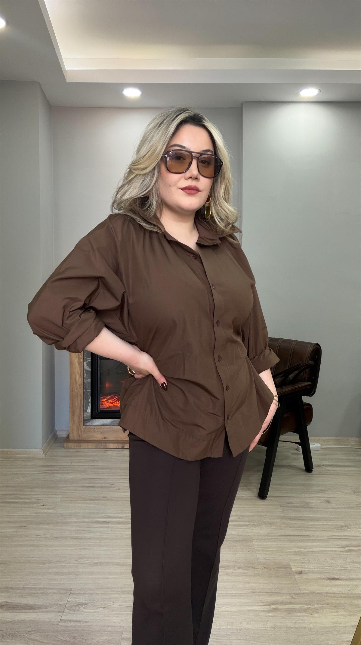 BELİ LASTİKLİ POPLİN GÖMLEK KAHVE