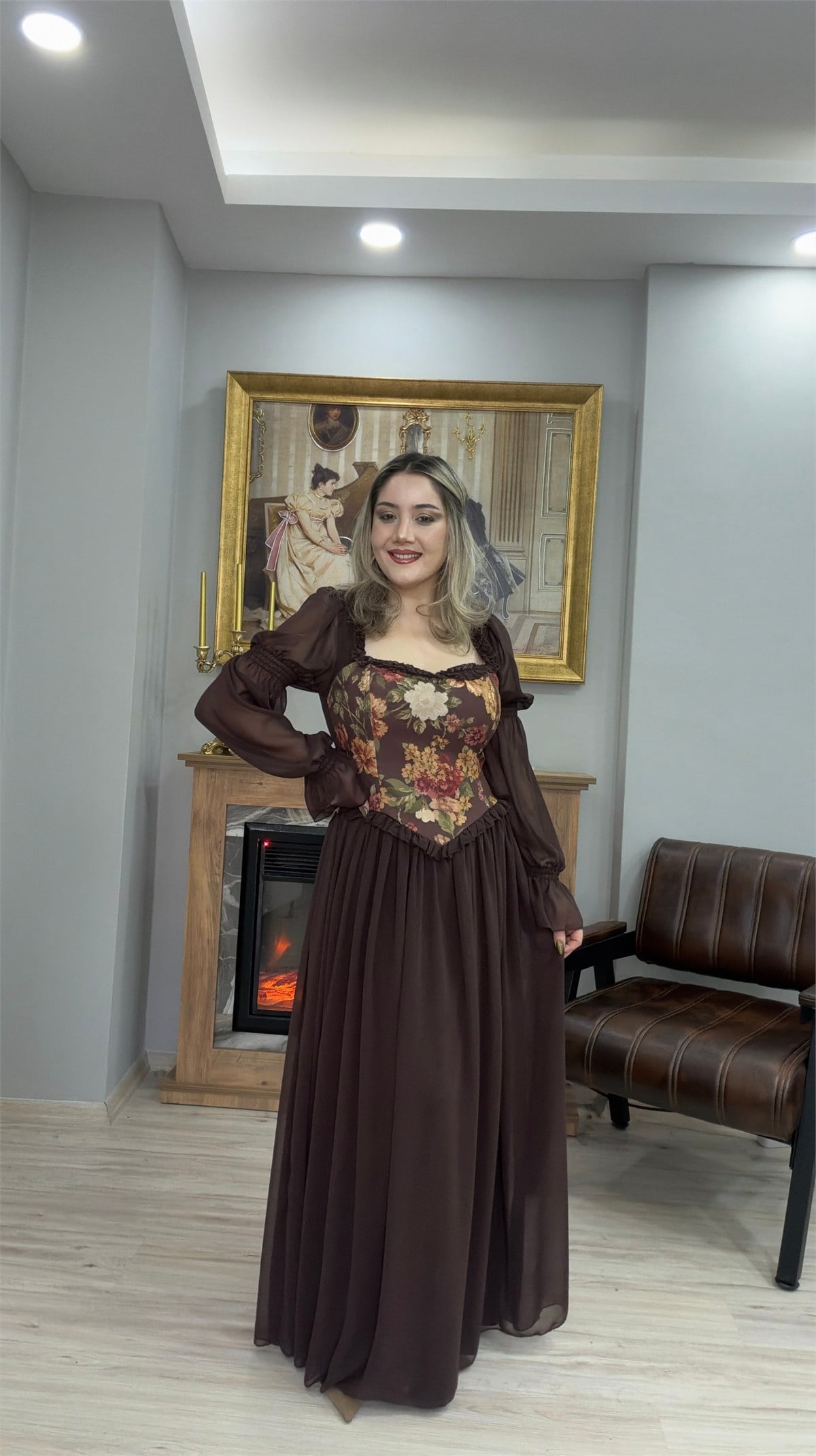 ÇİÇEK DESENLİ VİNTAGE ELBİSE KAHVE
