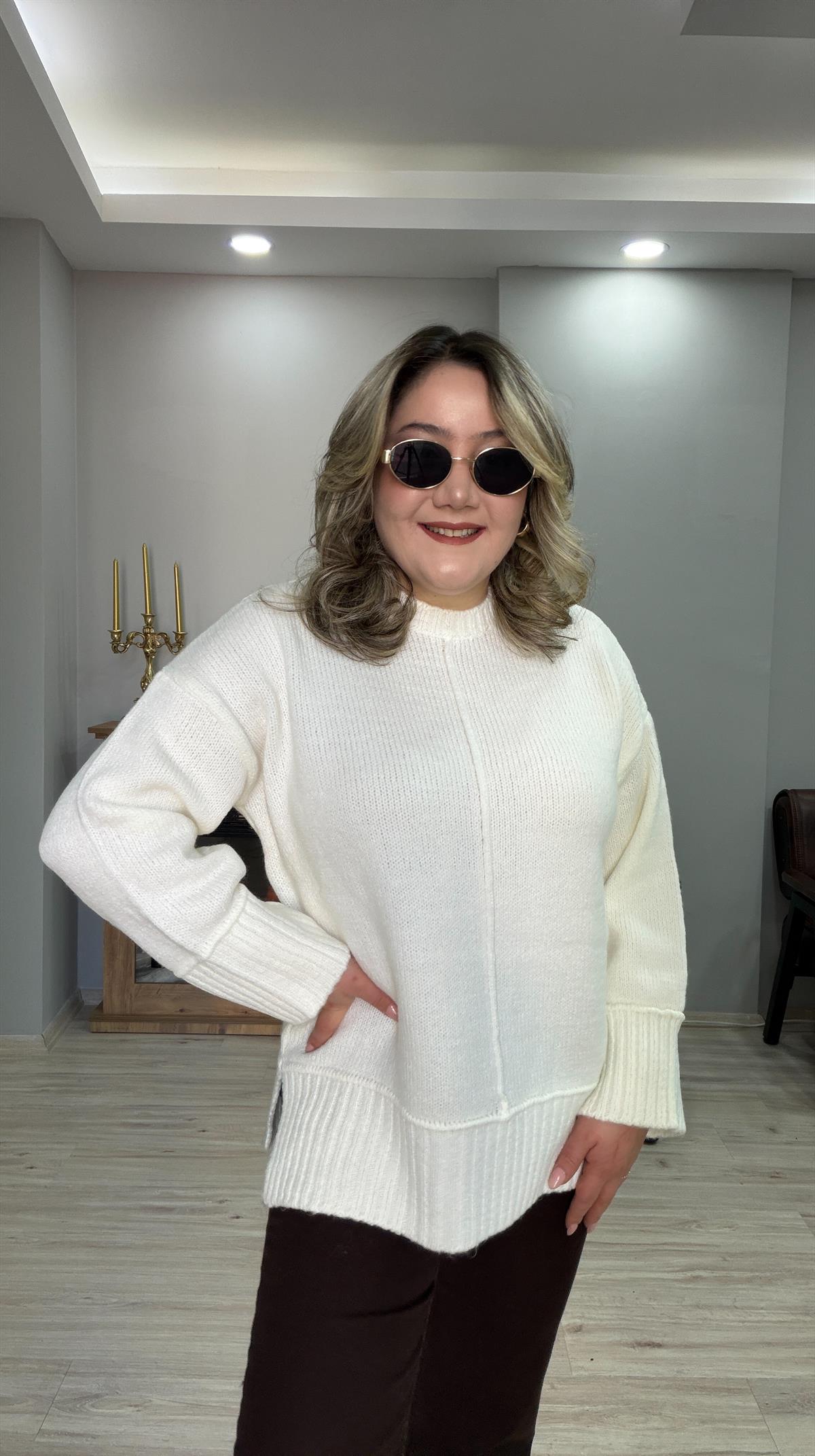 ÇİZGİ KABARTMALI CASUAL KAZAK EKRU