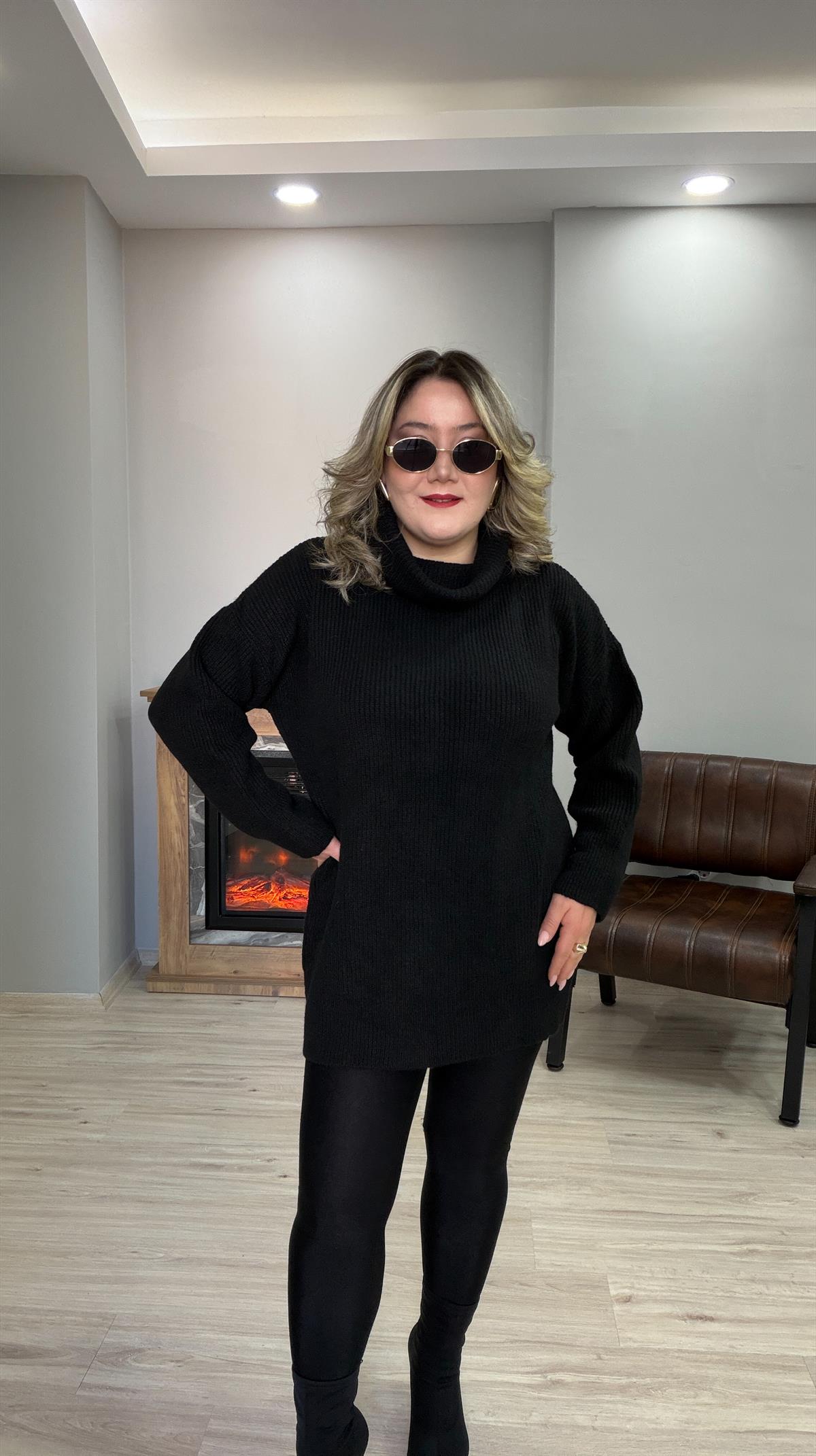 DEGAJE YAKA TUNİK KAZAK SİYAH