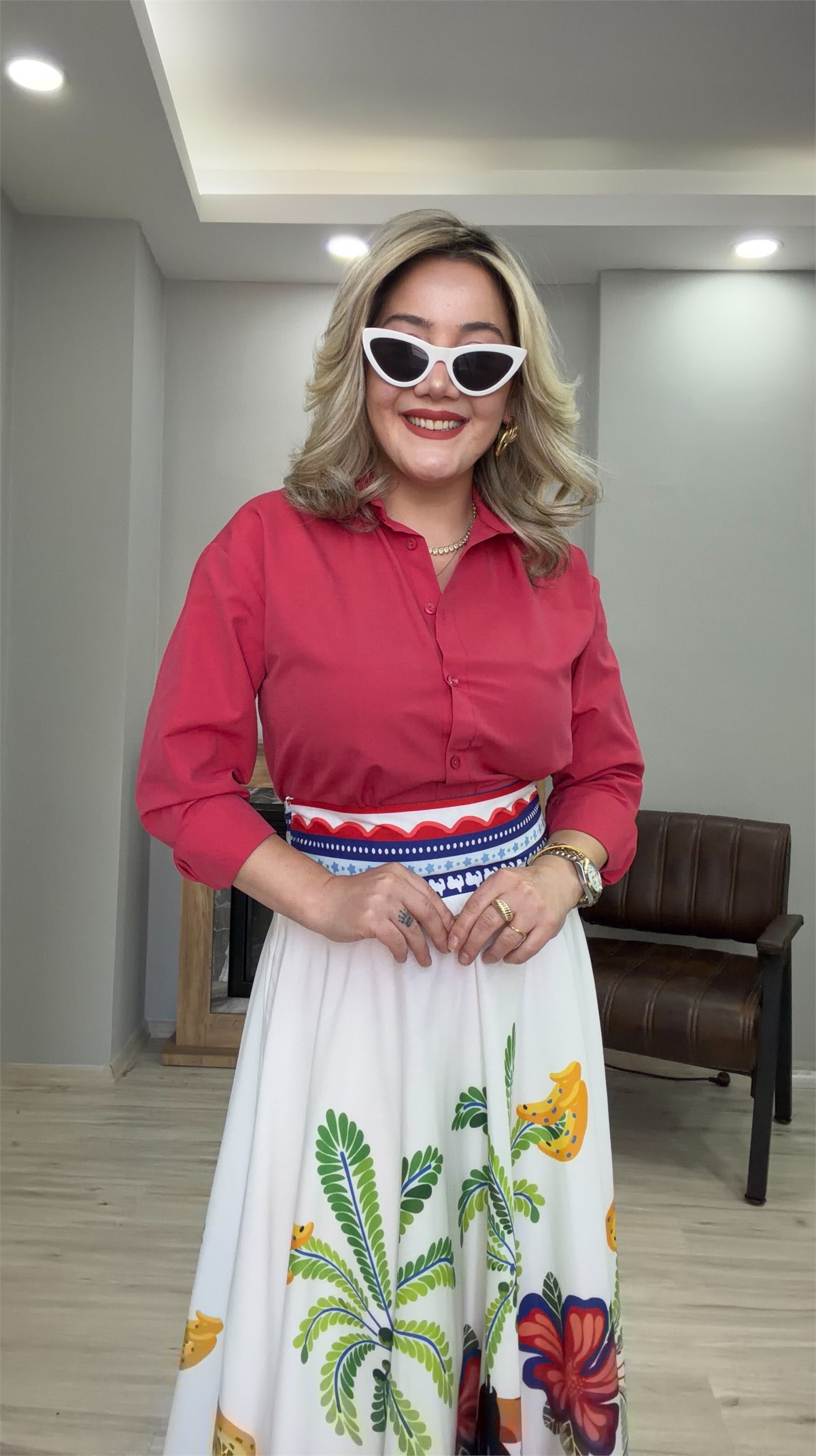 DESENLİ GÖMLEKLİ ETEKLİ TAKIM