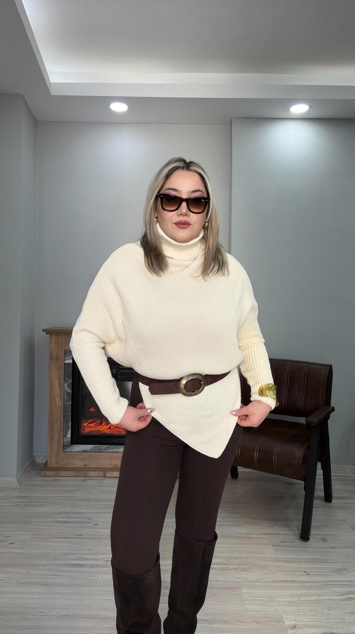 DİK YAKA ASİMETRİK KAZAK EKRU
