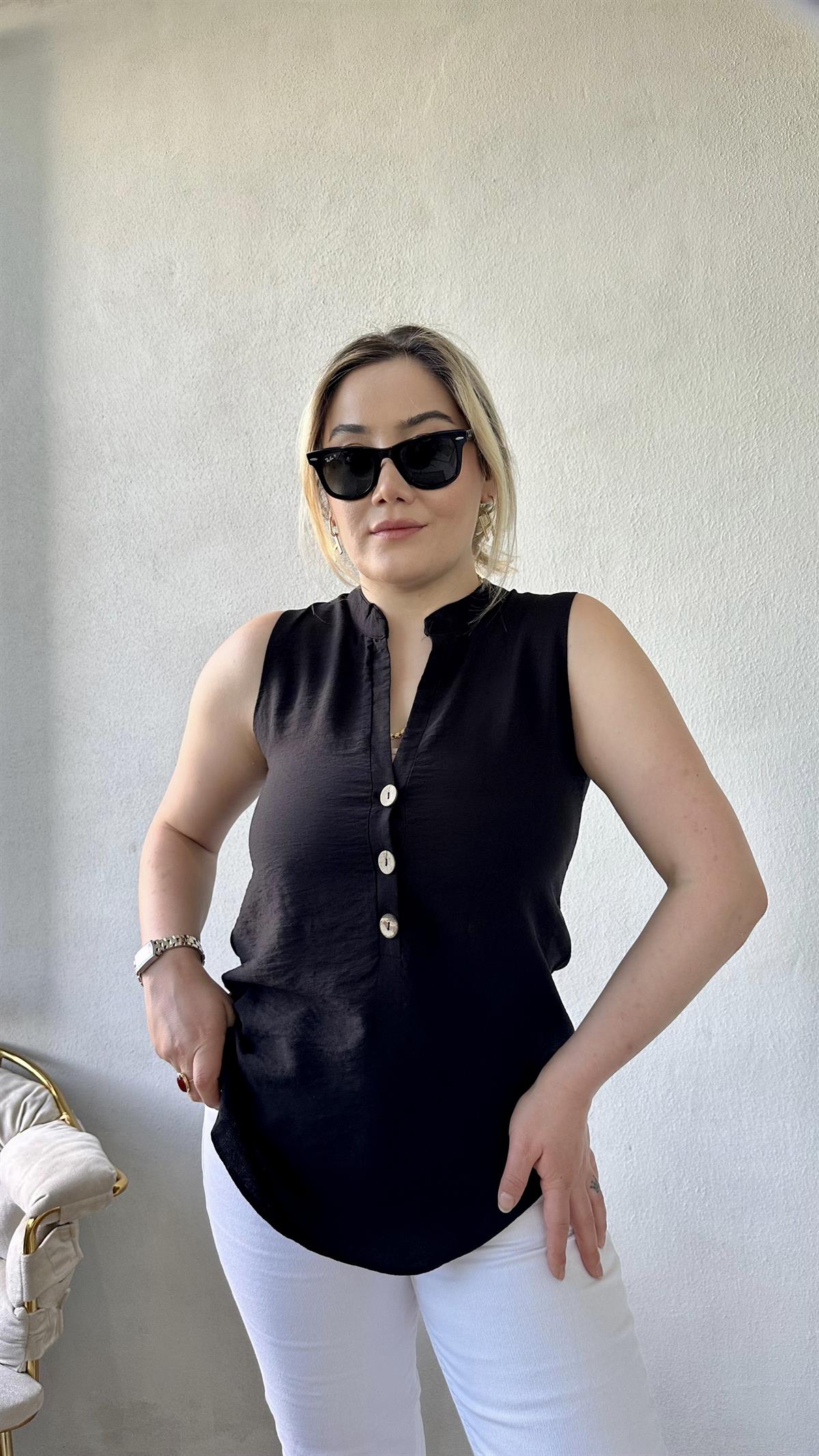 Dik Yaka Sıfır Kol Gömlek-Bluz Siyah