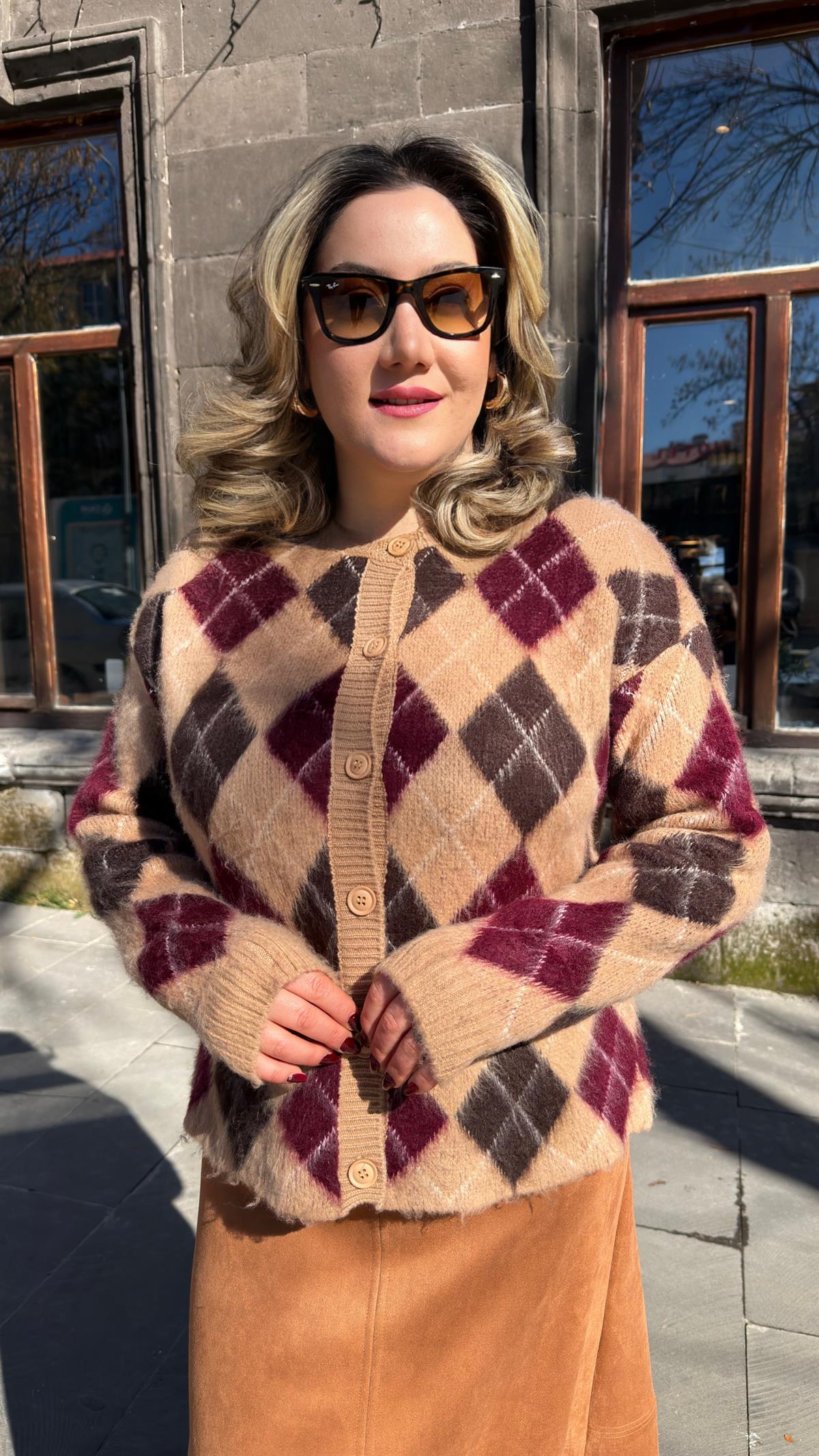 EKOSE DESEN TİFTİK HIRKA CAMEL