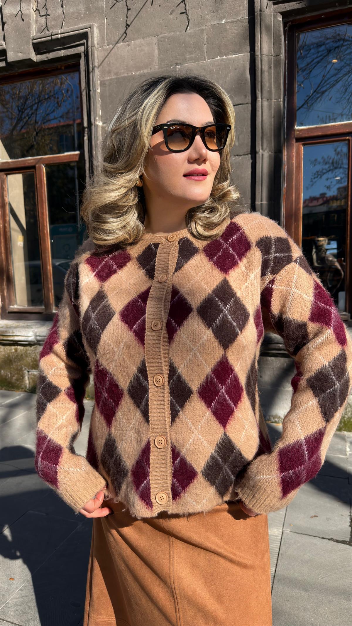 EKOSE DESEN TİFTİK HIRKA CAMEL