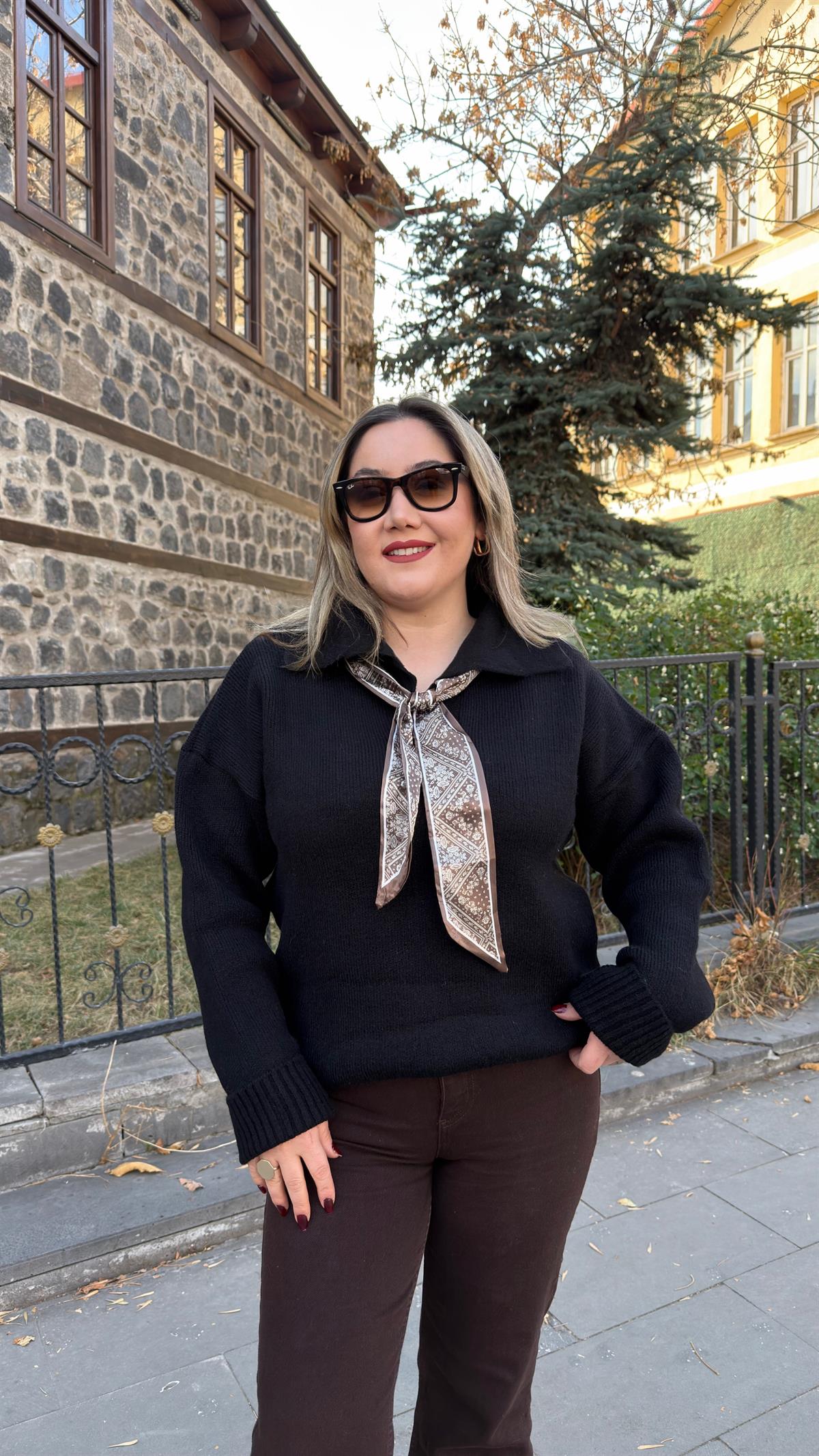 FULARLI POLO YAKA KAZAK SİYAH