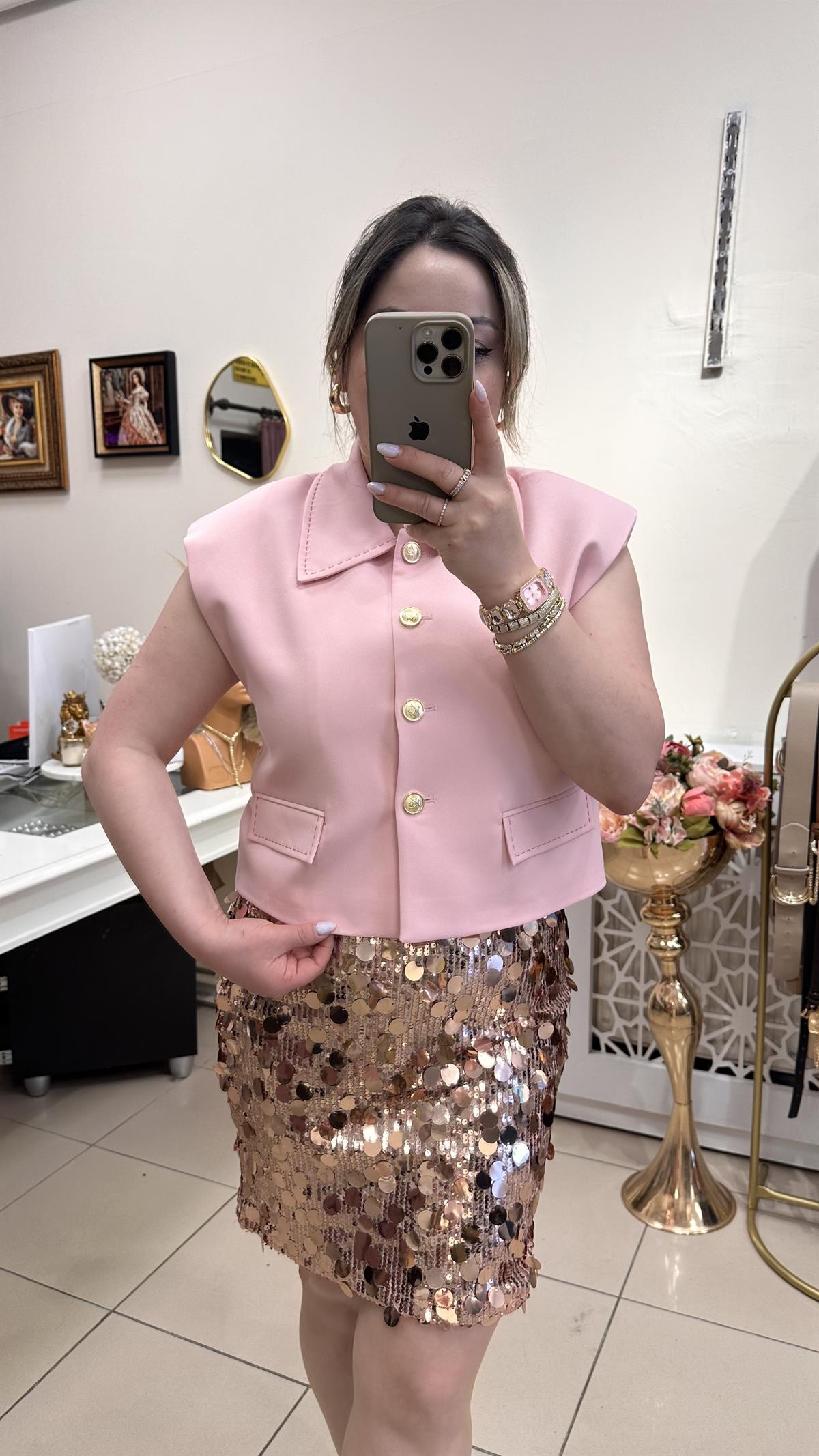 GOLD DÜĞMELİ YELEK PEMBE