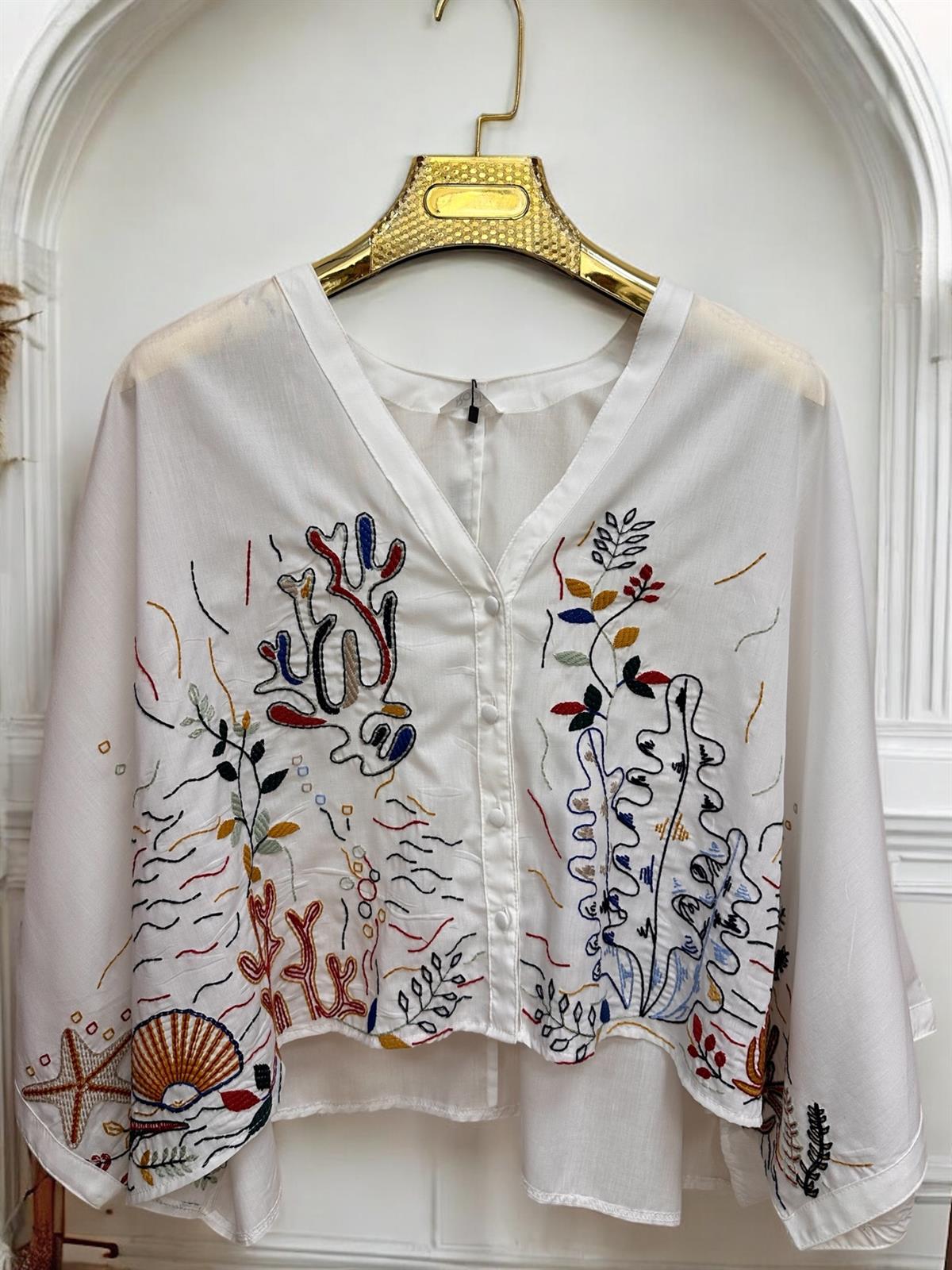 İŞLEMELİ DESENLİ BOLERO