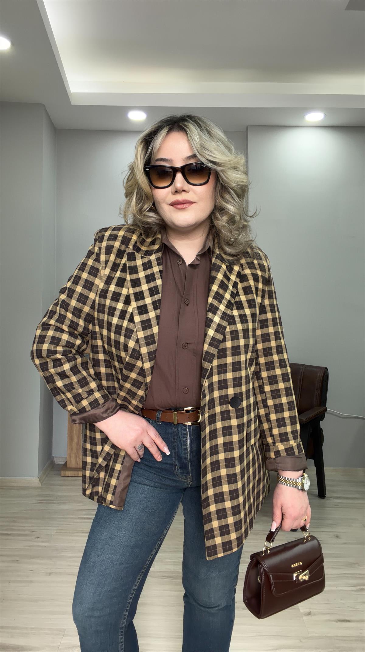 KARE DESENLİ ÇİFT DÜĞMELİ BLAZER CEKET