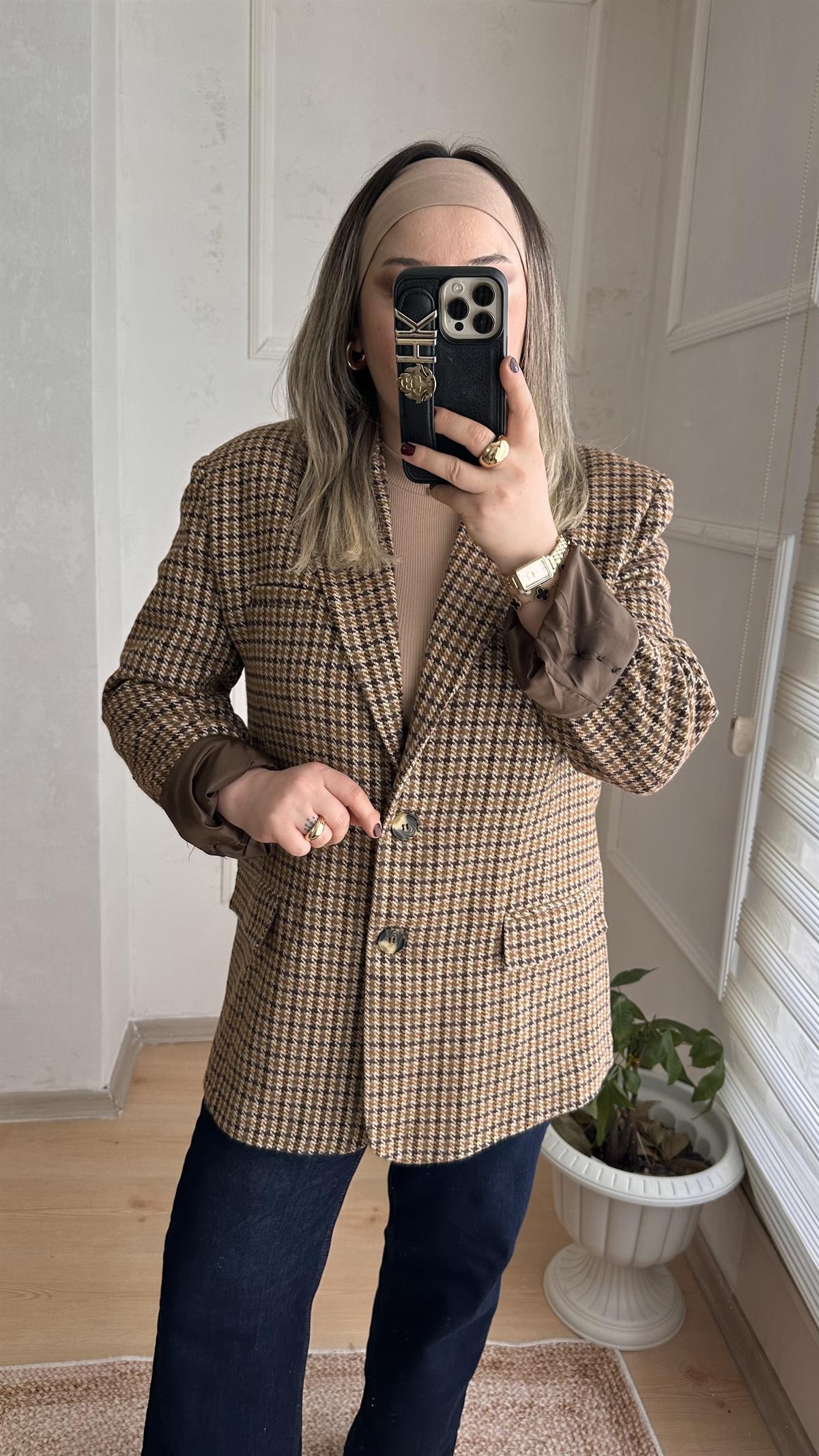KARE DESENLİ KAŞE BLAZER CEKET