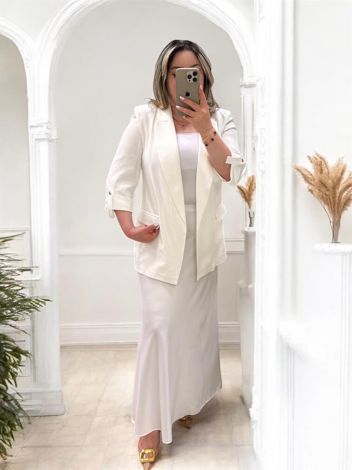 KATLAMALI KOL DETAYLI BLAZER EKRU