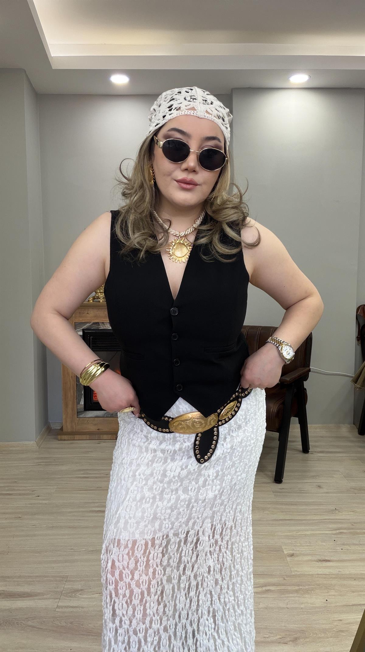 KEMER DETAYLI CEPKEN YELEK SİYAH