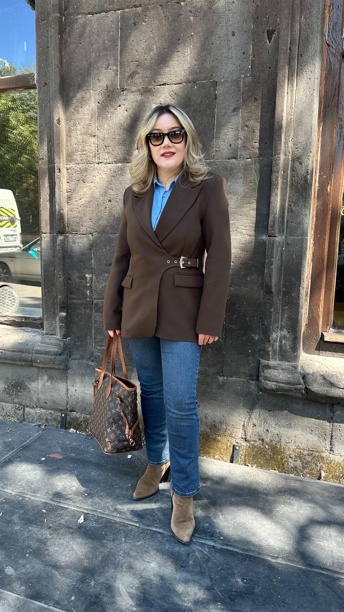 KEMERLİ KRUVAZE BLAZER CEKET ACI KAHVE