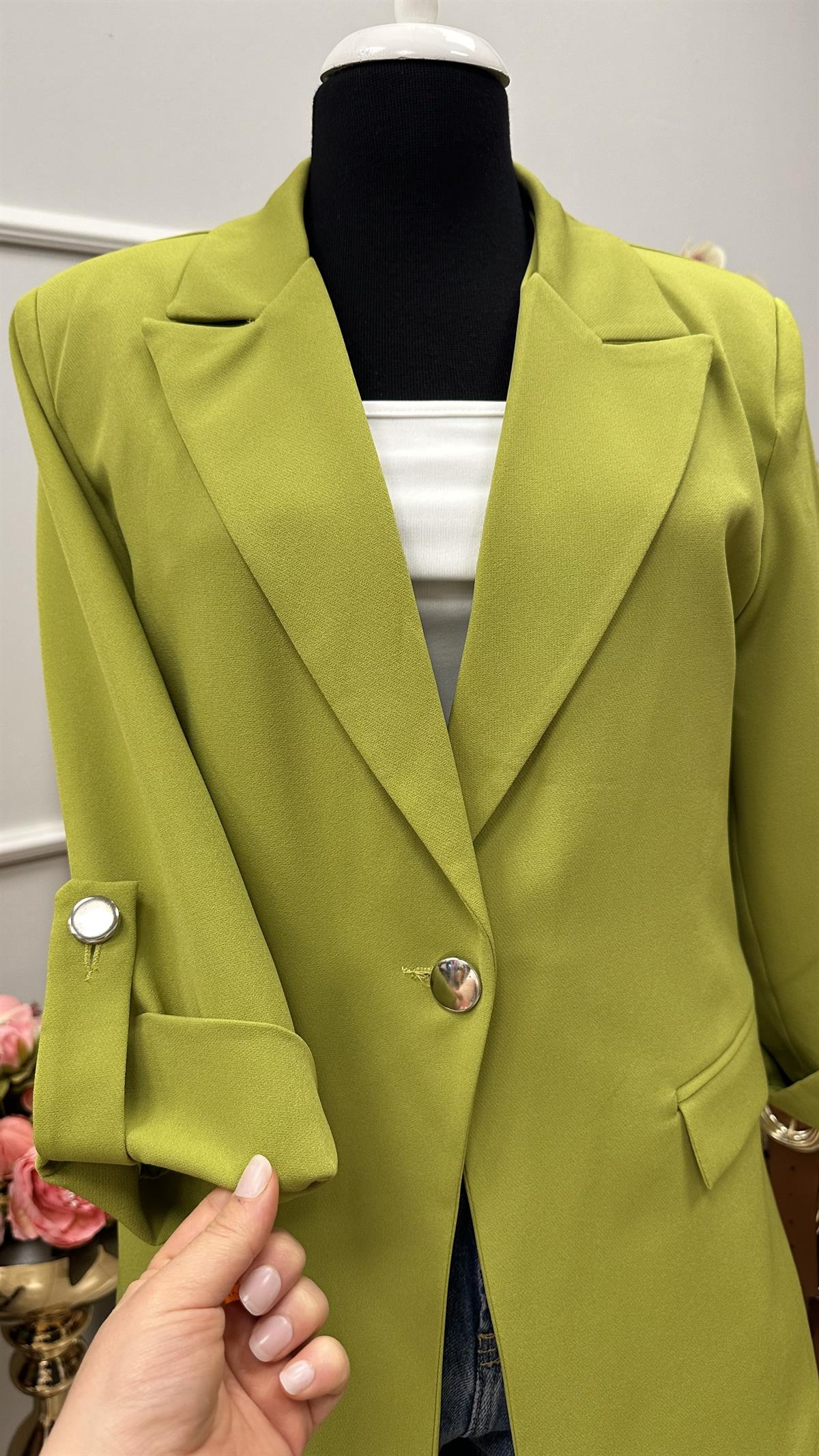 KOL DÜĞME DETAYLI BLAZER CEKET YAĞ YEŞİL
