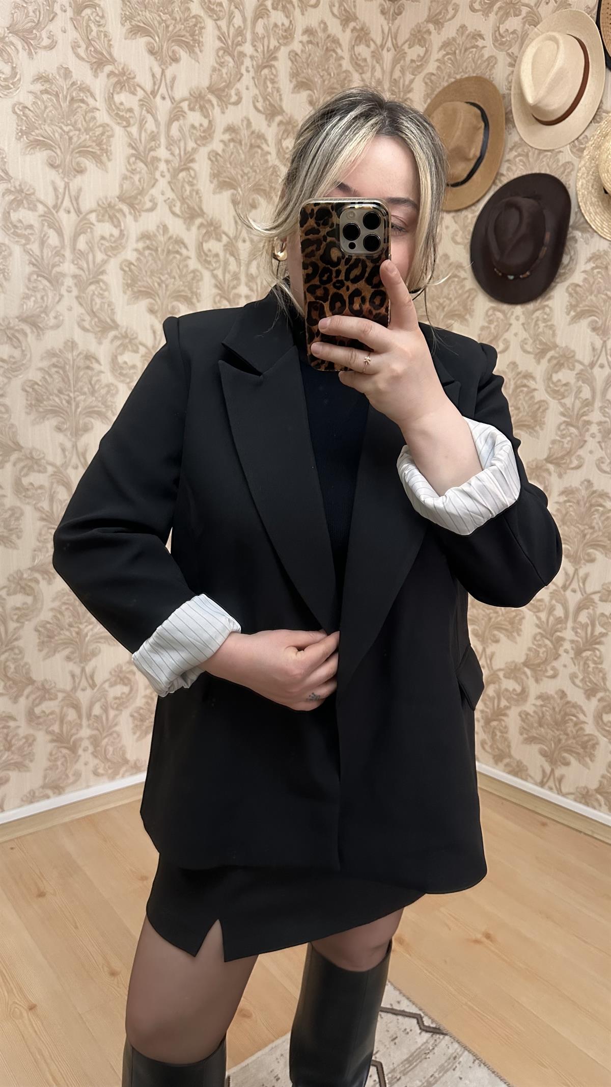 KOL KATLAMALI BLAZER CEKET SİYAH