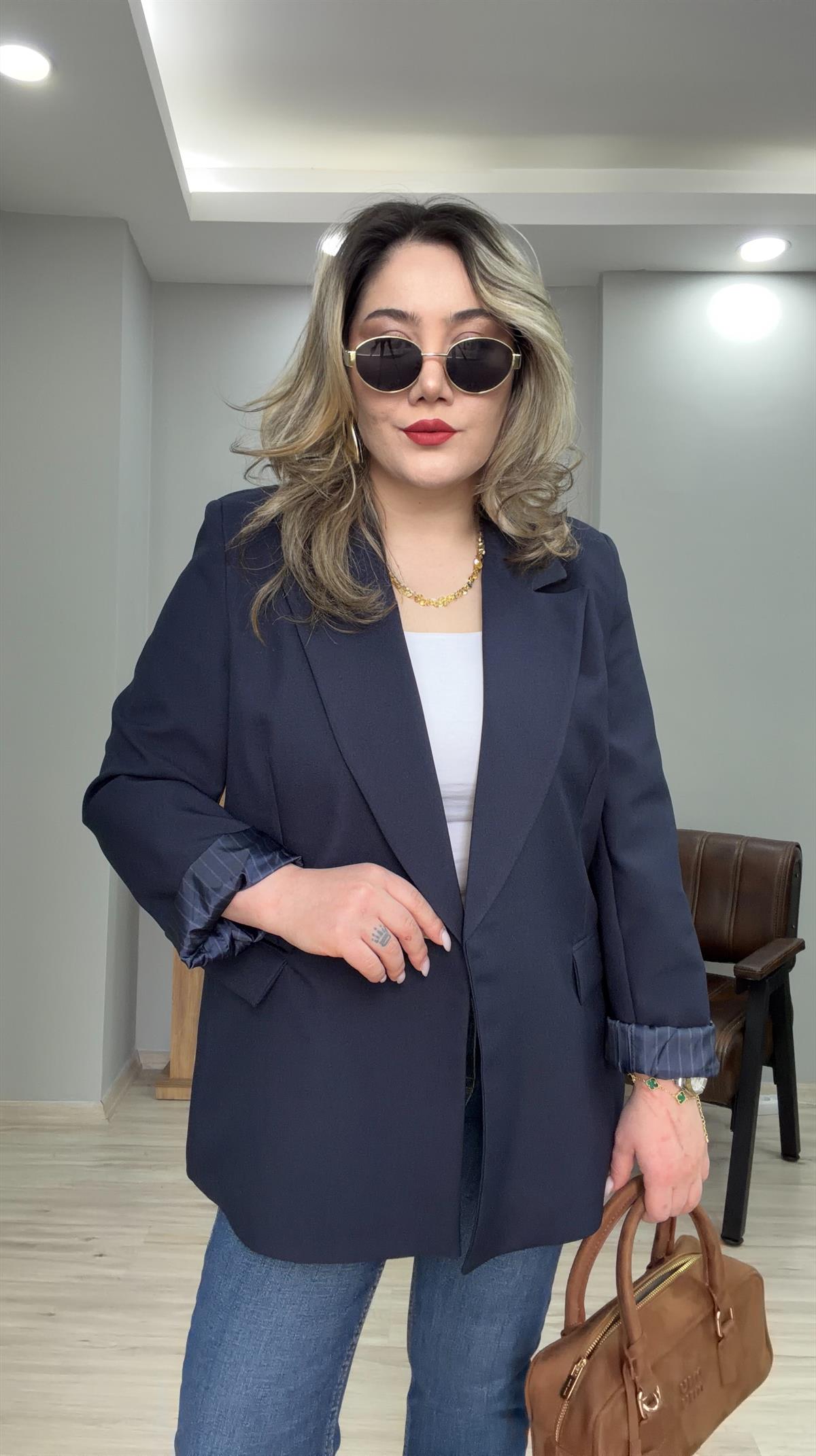KOL KATMALI ÇİZGİLİ ASTARLI BLAZER CEKET LACİVERT
