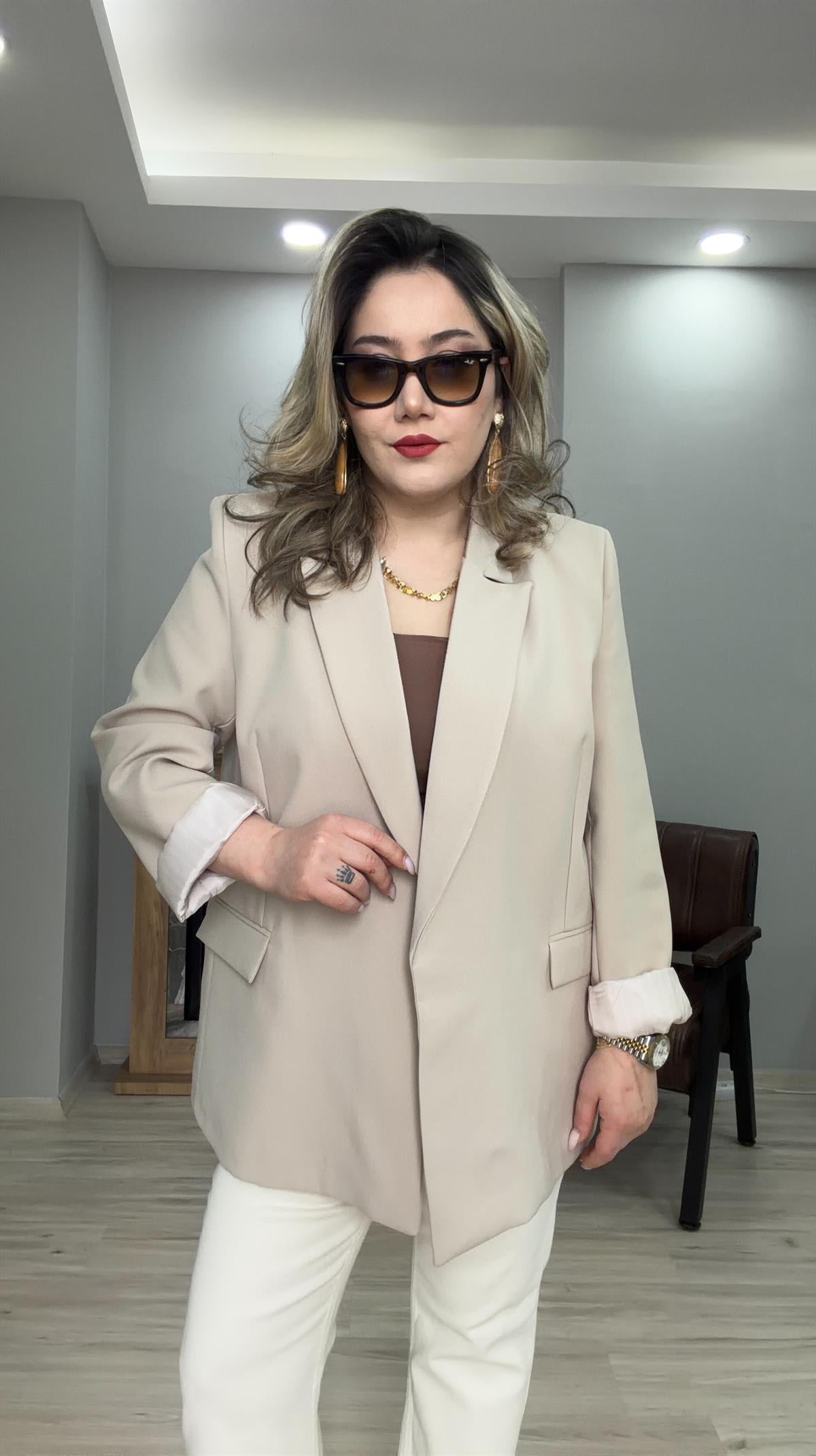 KOL KATMALI ÇİZGİLİ ASTARLI BLAZER CEKET TAŞ