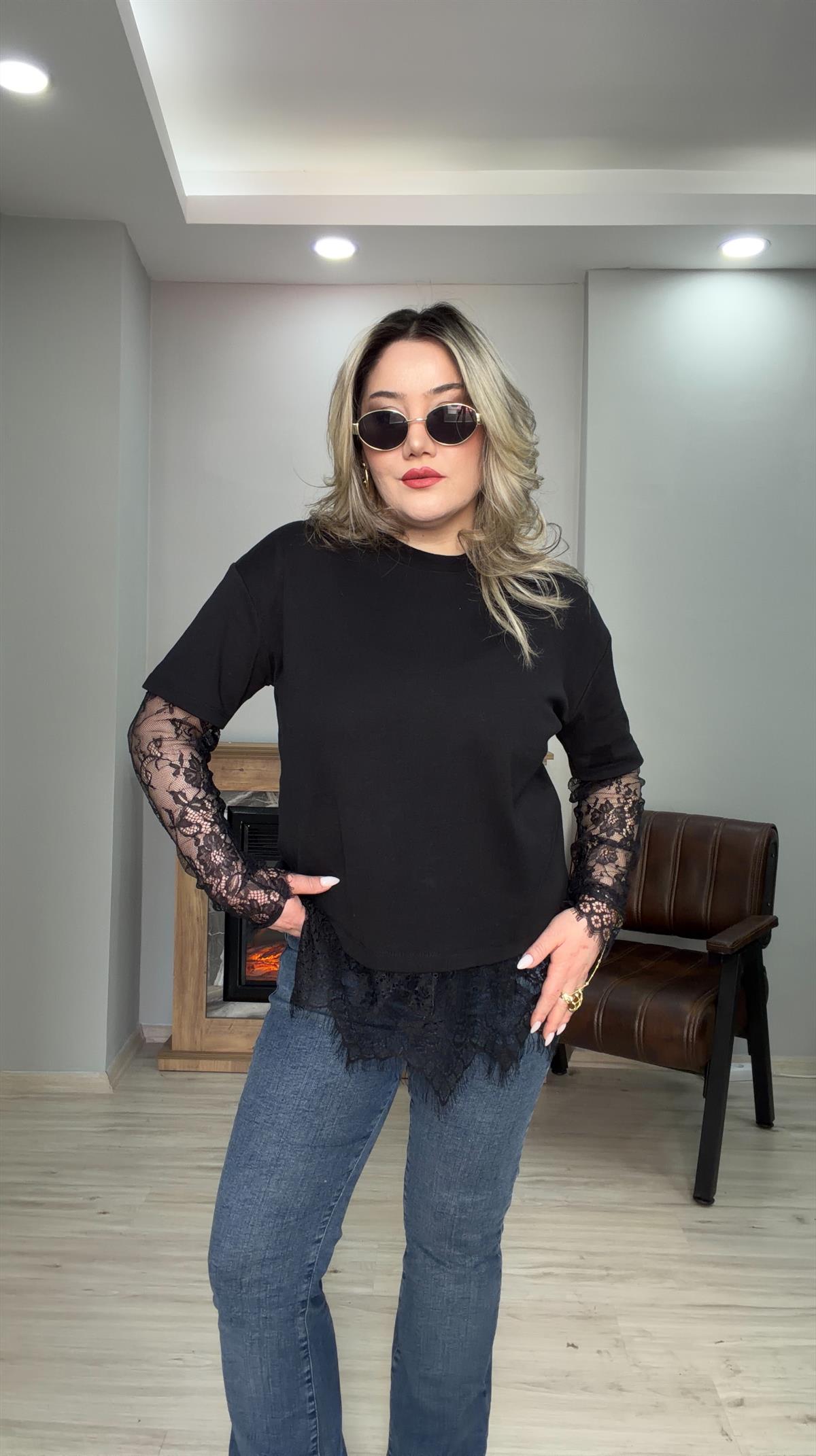 KOLLARI DANTELLİ BASIC TİŞÖRT SİYAH  