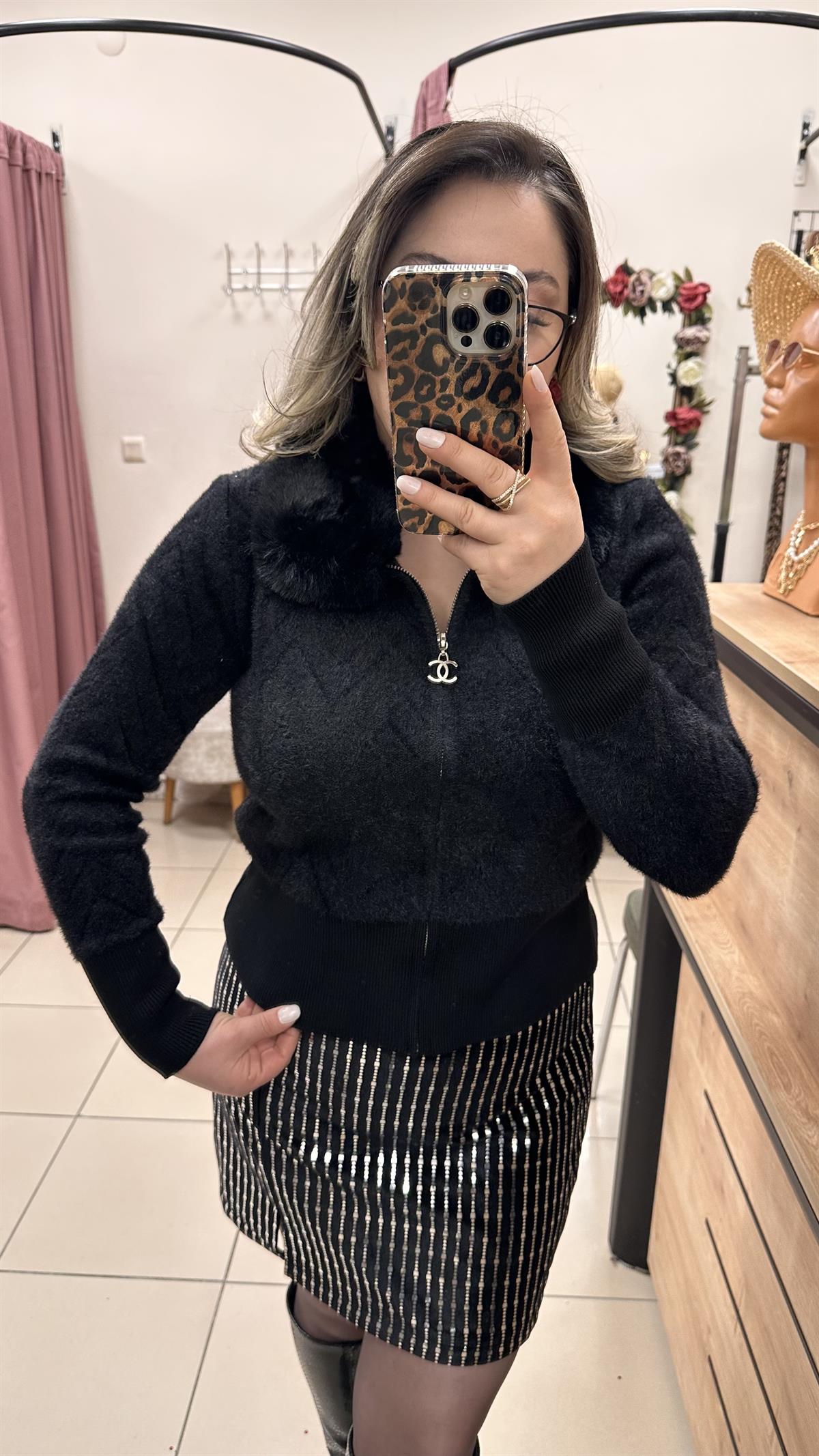 KÜRK YAKA FERMUARLI ANGORA HIRKA SİYAH